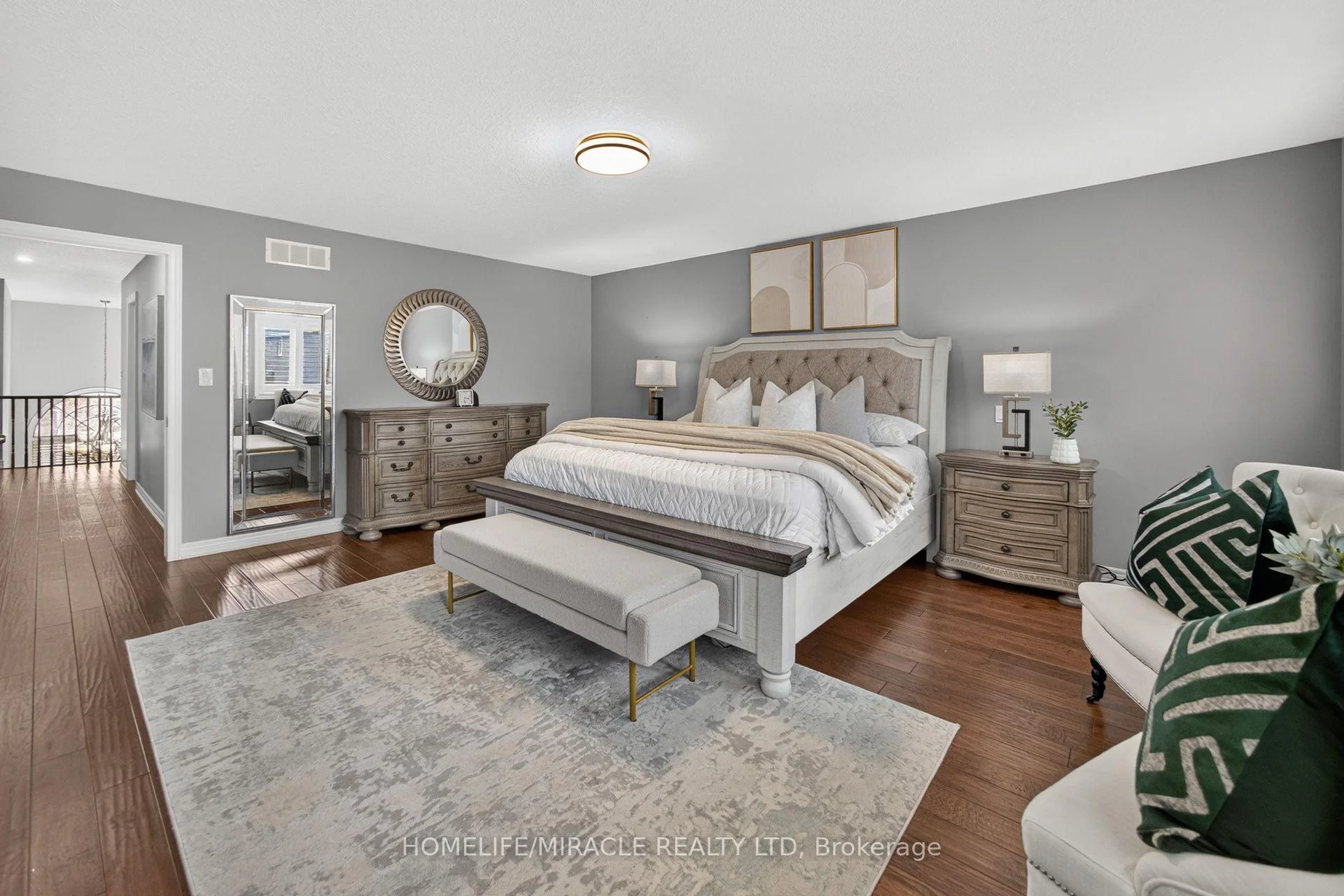 Photo 38 of 41 Kingsview Drive, Hamilton, Albion Falls — HOMEH