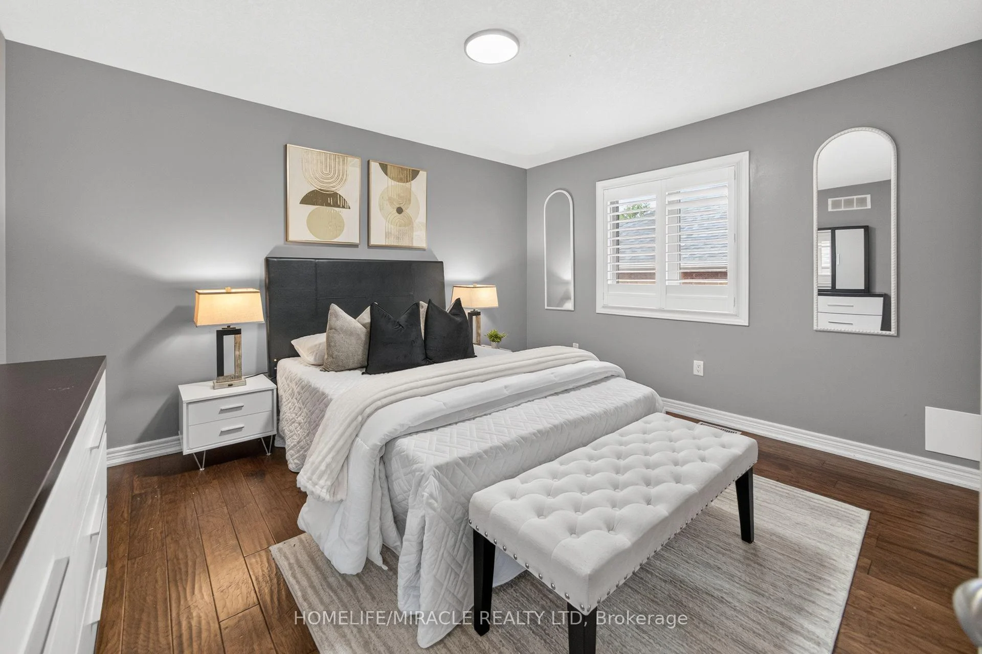 Photo 42 of 41 Kingsview Drive, Hamilton, Albion Falls — HOMEH
