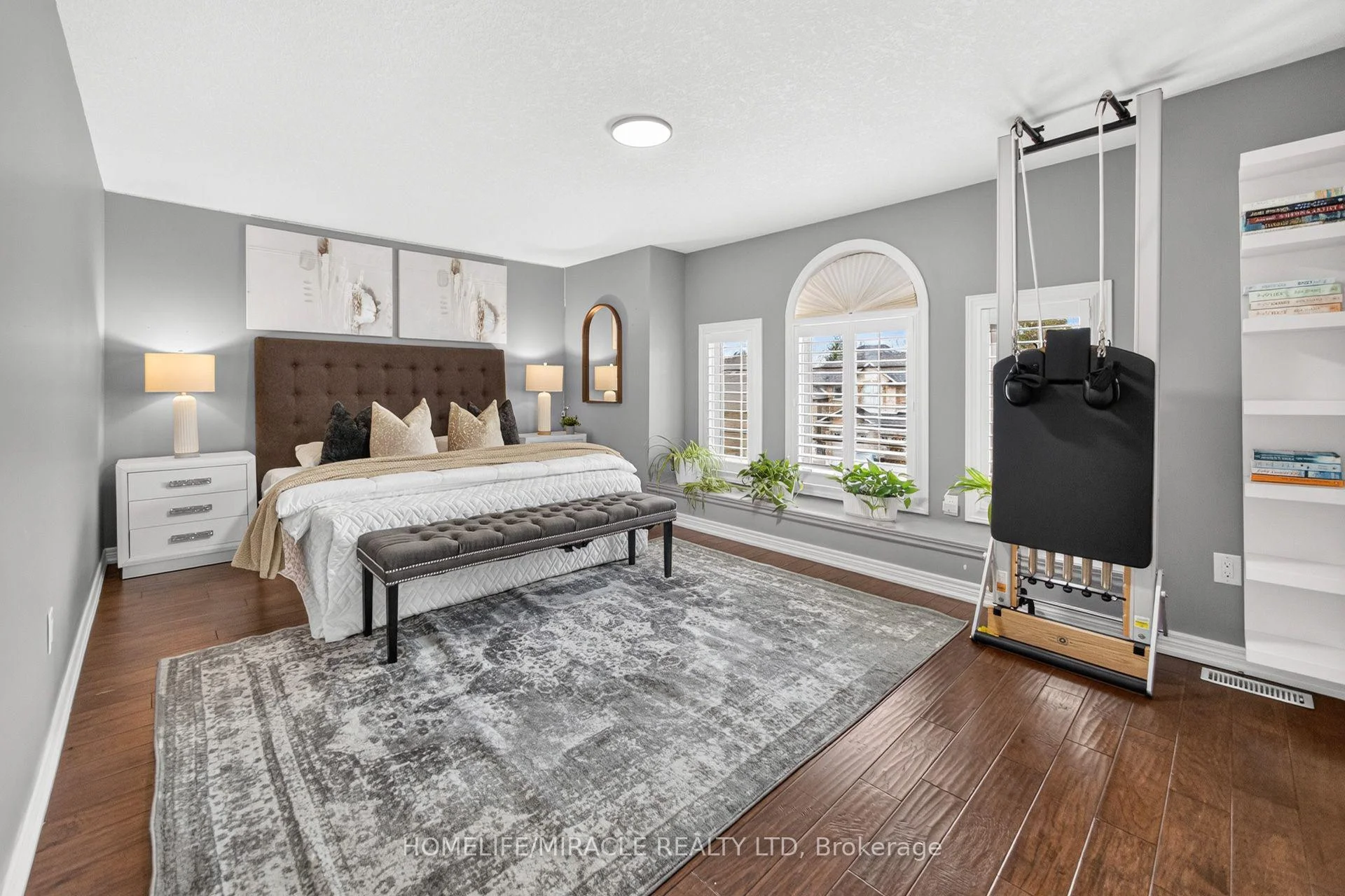 Photo 45 of 41 Kingsview Drive, Hamilton, Albion Falls — HOMEH