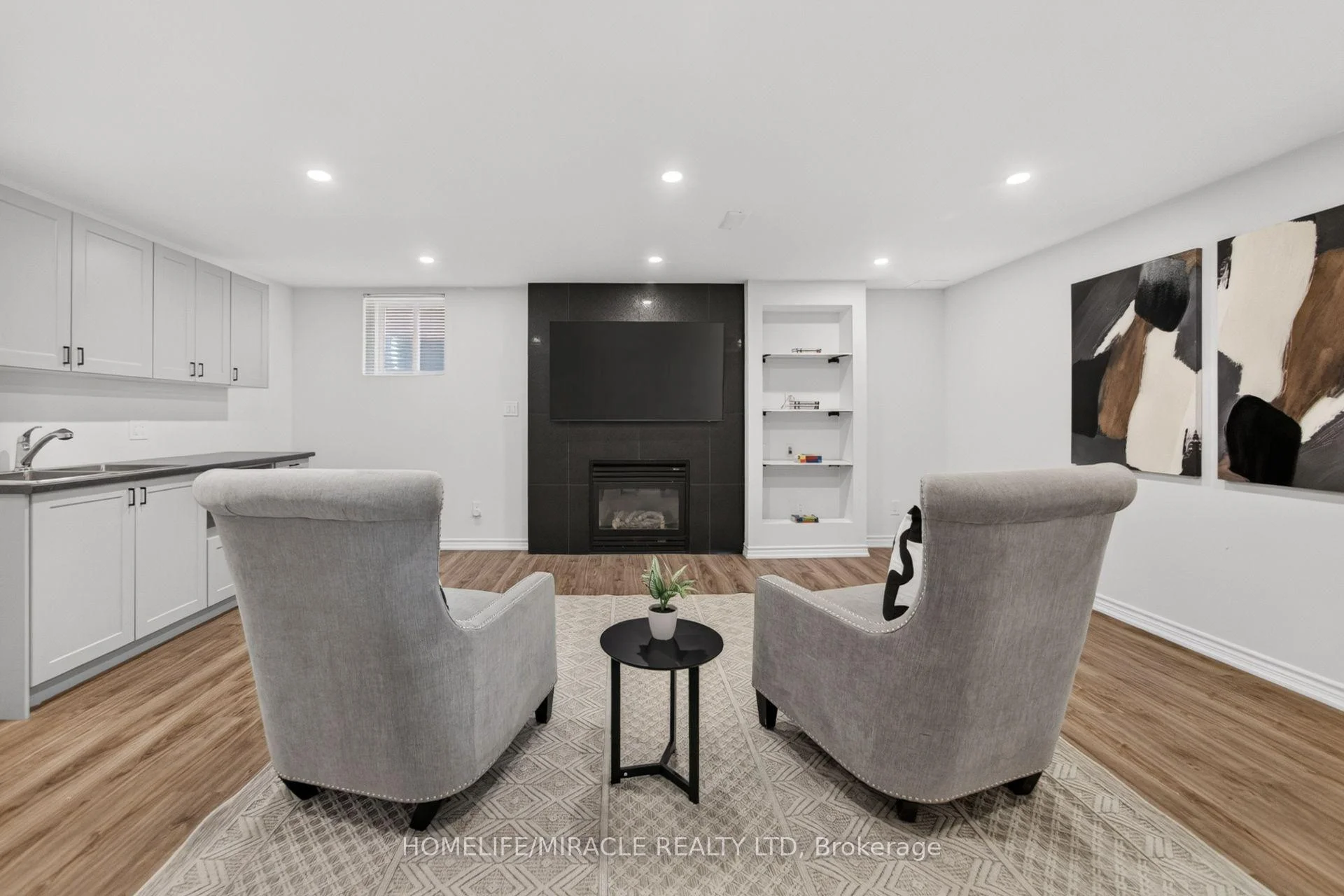 Photo 49 of 41 Kingsview Drive, Hamilton, Albion Falls — HOMEH