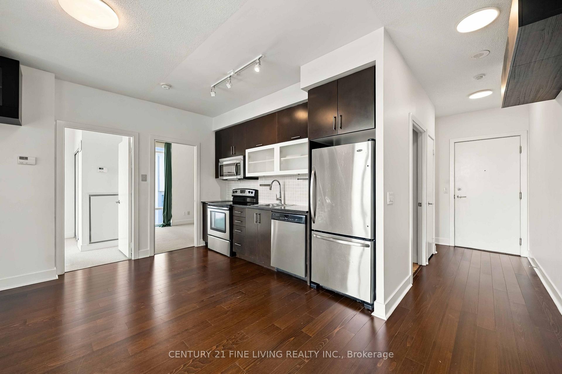 Photo 2 of Unit 806, 90 Stadium Road, Toronto, Niagara — HOMEH