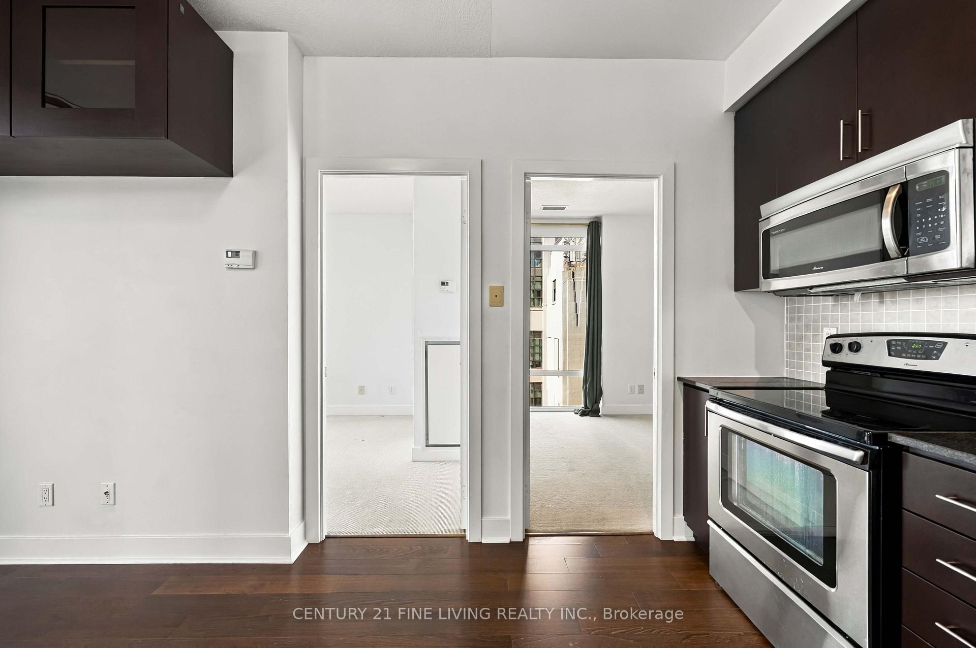Photo 9 of Unit 806, 90 Stadium Road, Toronto, Niagara — HOMEH