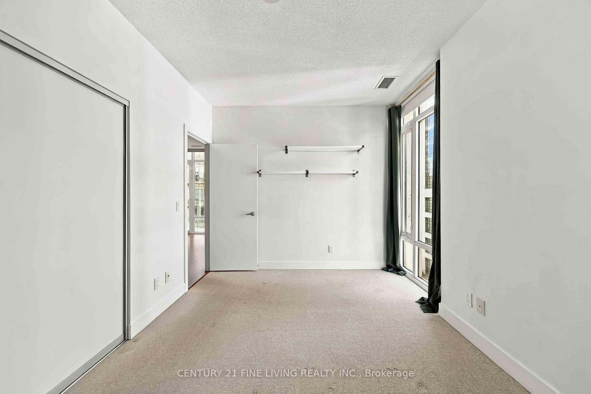 Photo 21 of Unit 806, 90 Stadium Road, Toronto, Niagara — HOMEH