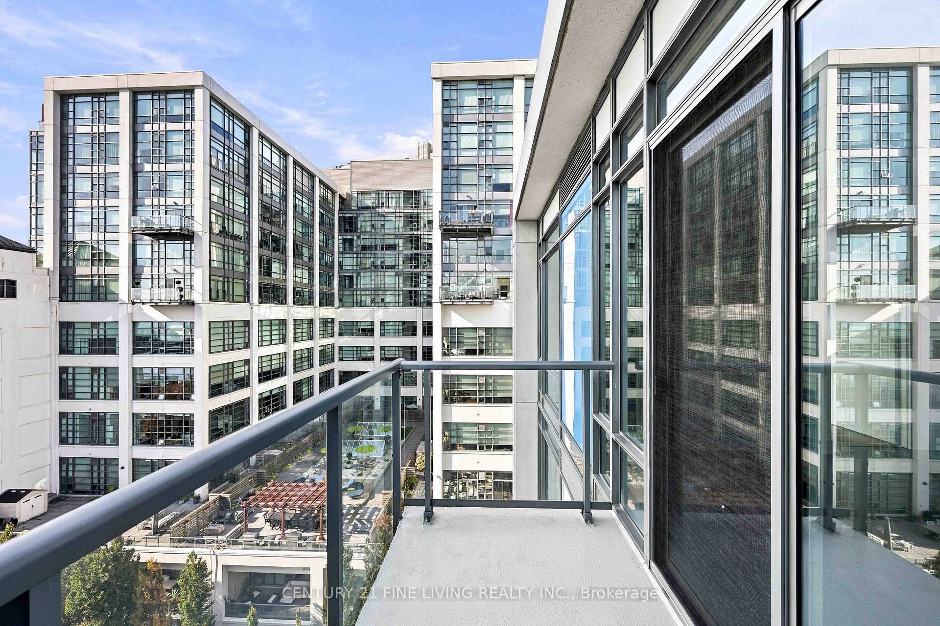 Photo 32 of Unit 806, 90 Stadium Road, Toronto, Niagara — HOMEH