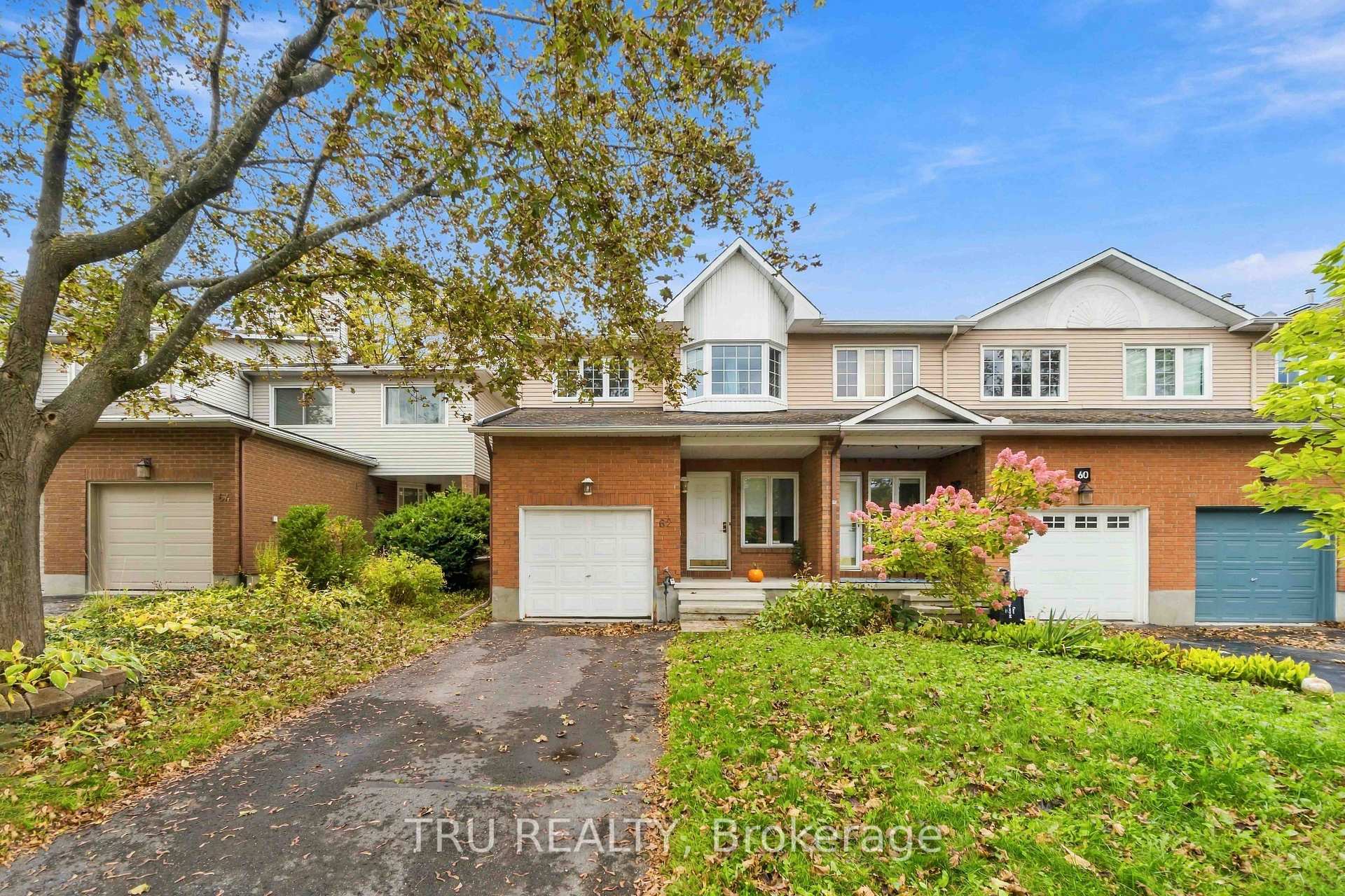 Photo of 62 Hunter's Glen Crescent