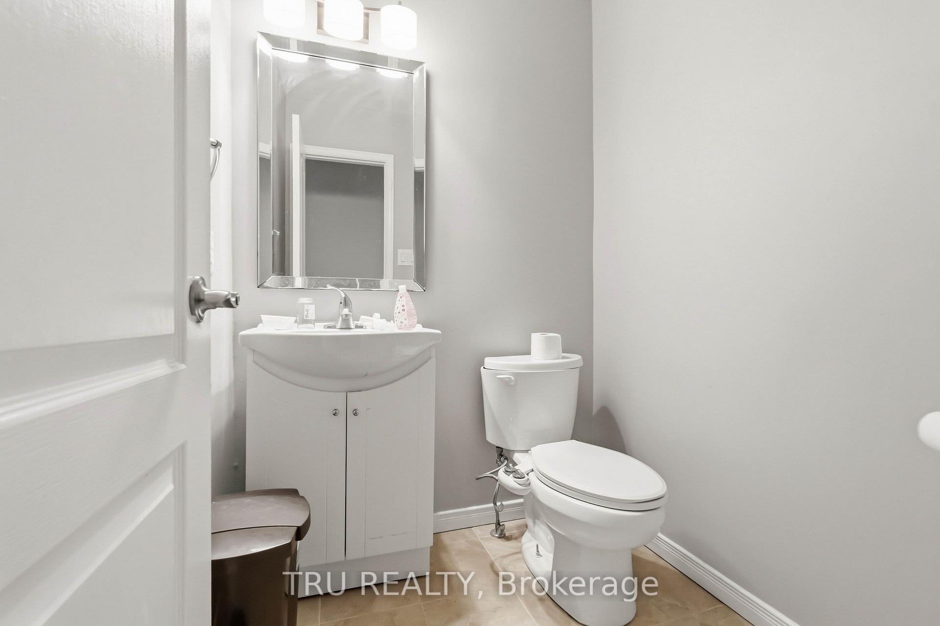 Photo 8 of 62 Hunter's Glen Crescent, Ottawa, Hunt Club Park/Greenboro — HOMEH