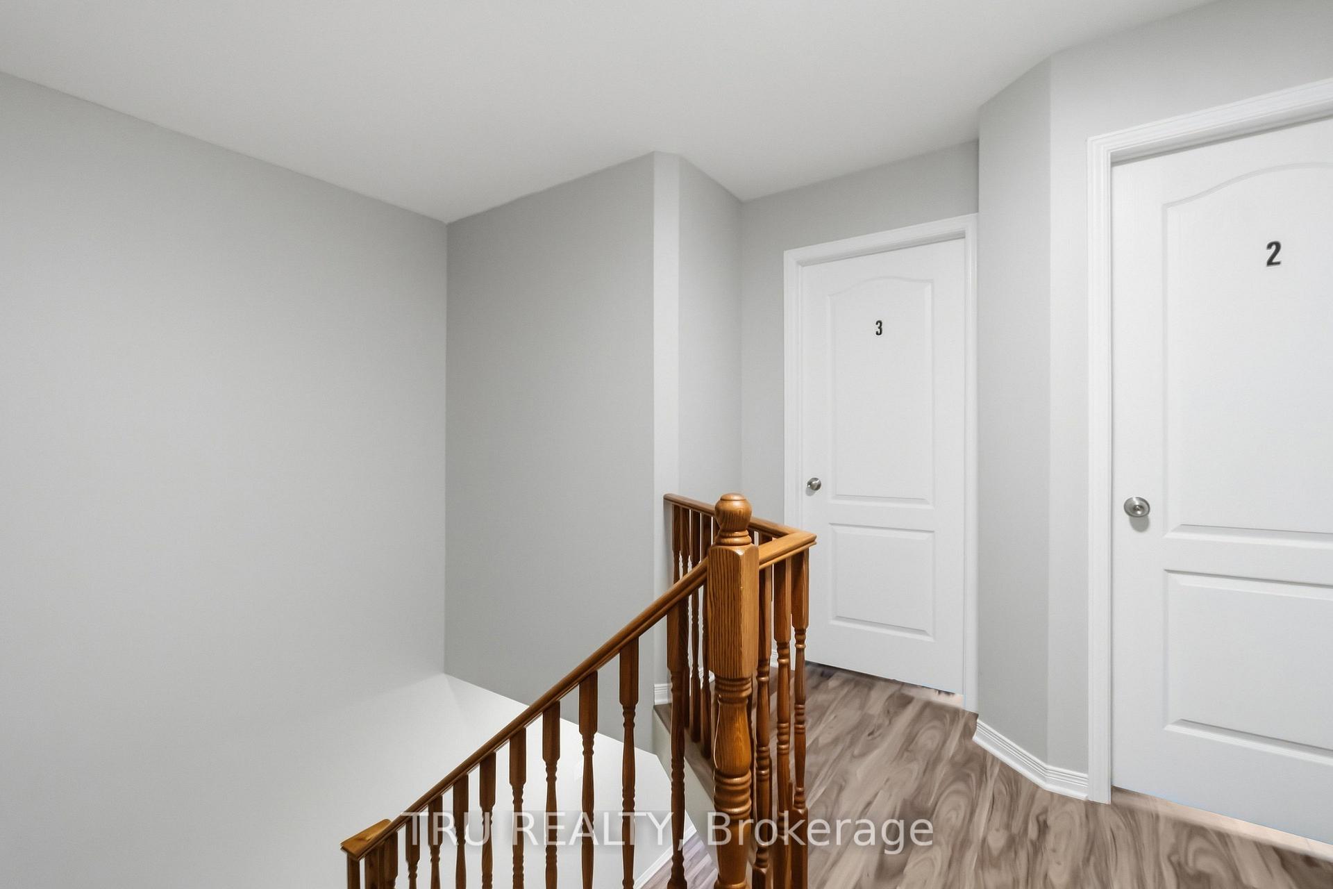 Photo 16 of 62 Hunter's Glen Crescent, Ottawa, Hunt Club Park/Greenboro — HOMEH