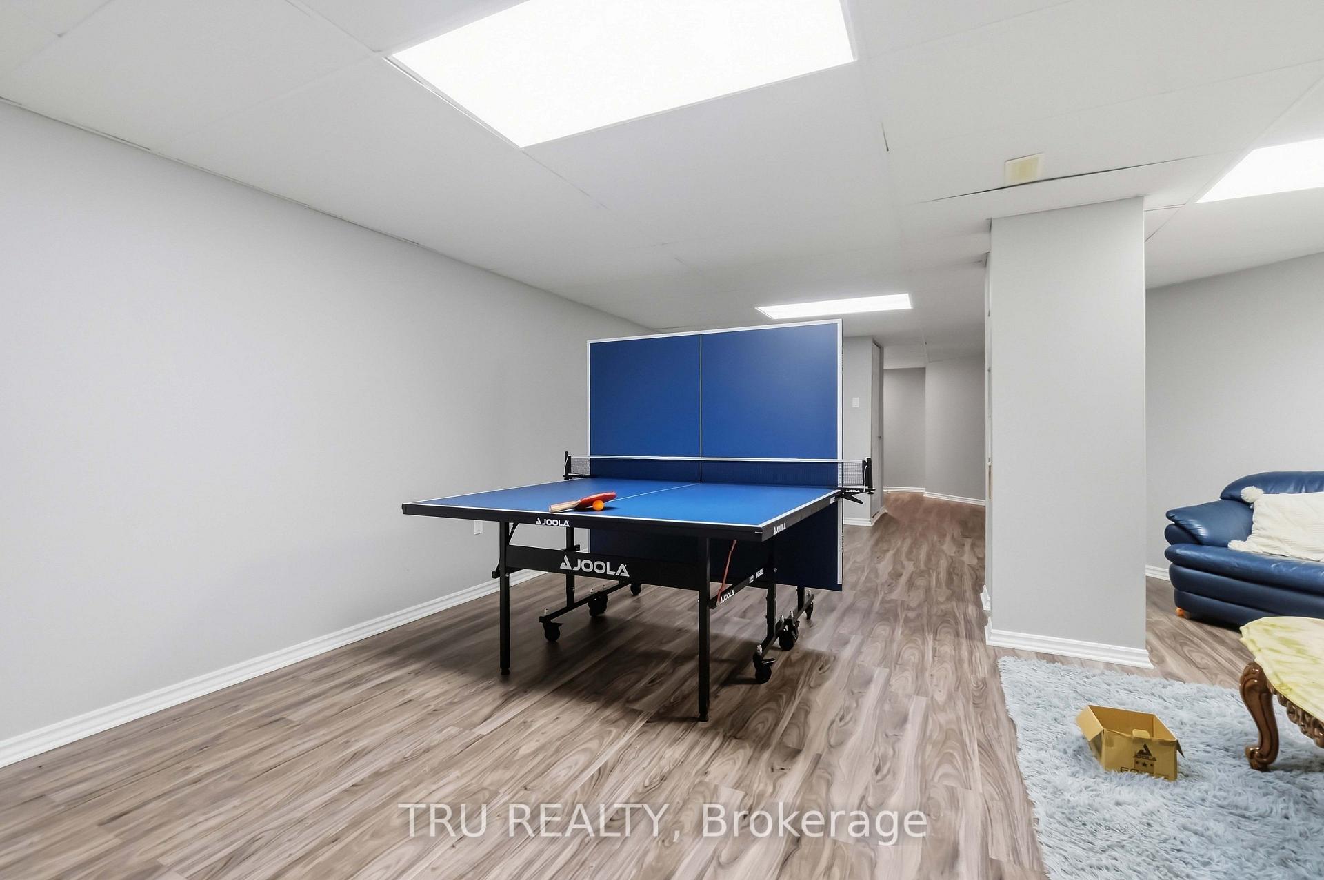 Photo 32 of 62 Hunter's Glen Crescent, Ottawa, Hunt Club Park/Greenboro — HOMEH