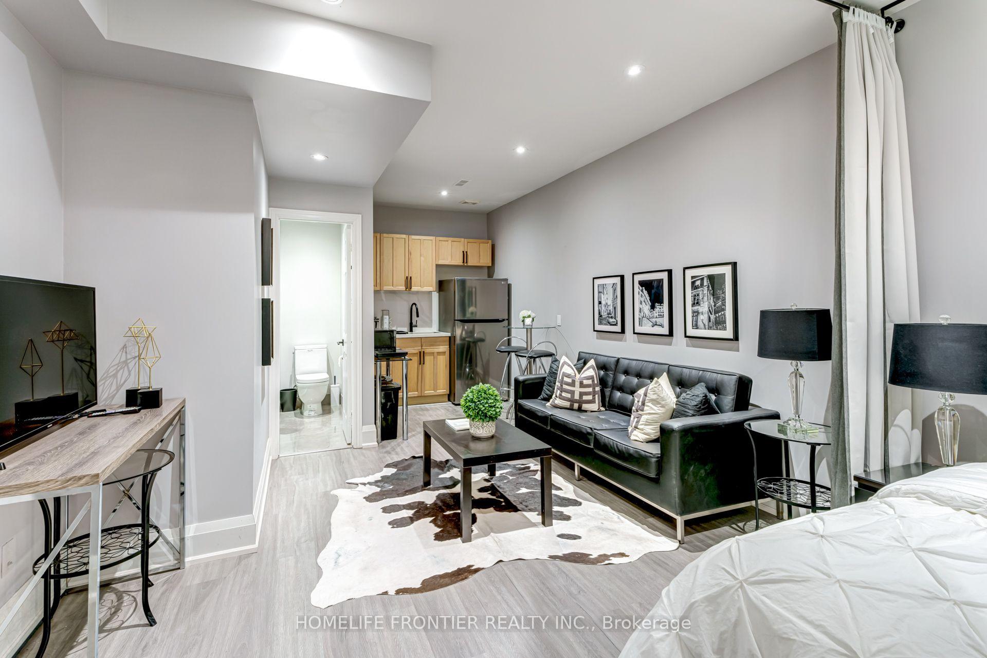 Photo 7 of 6 Dalmeny Road, Markham, Grandview — HOMEH