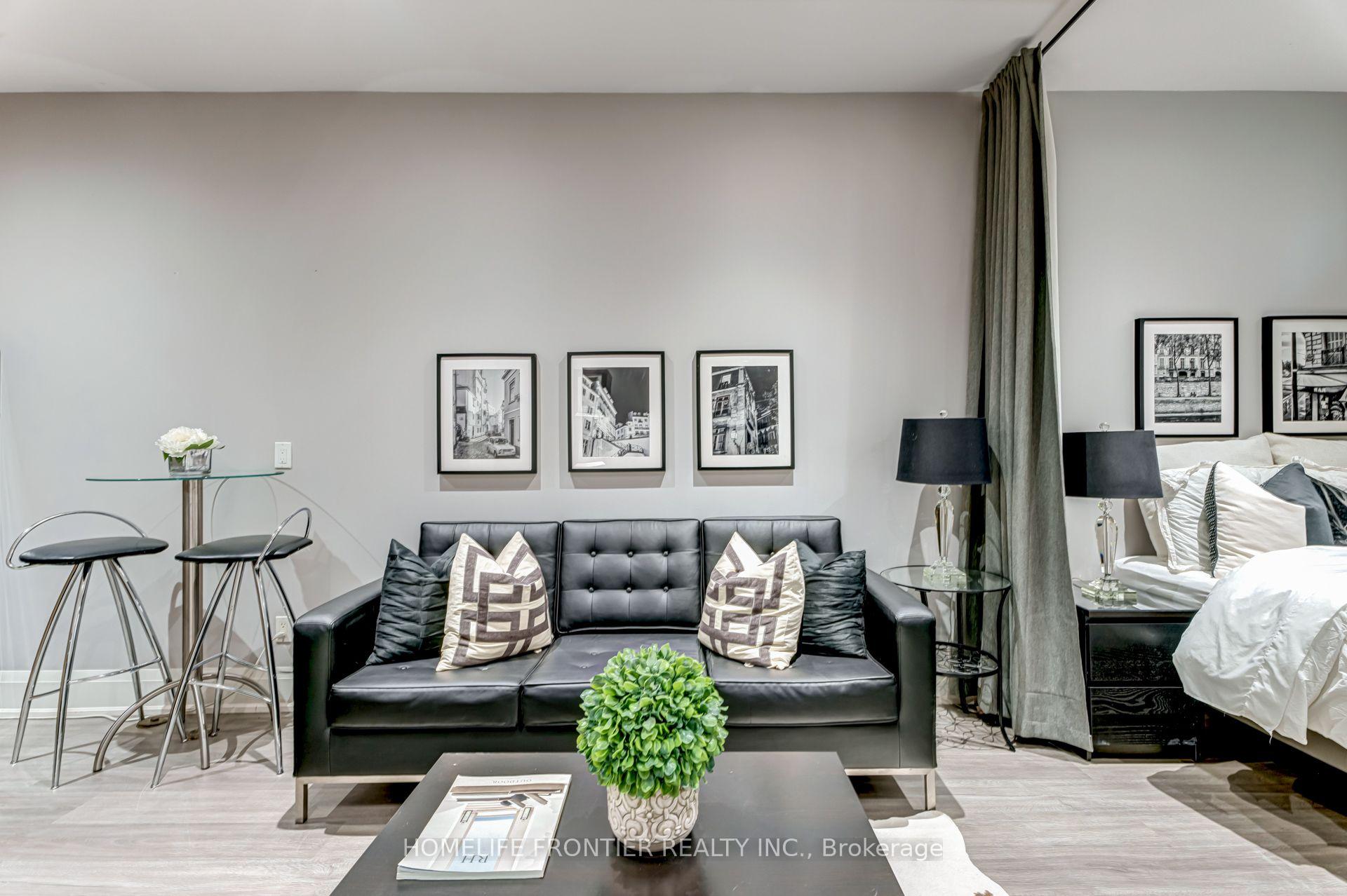 Photo 14 of 6 Dalmeny Road, Markham, Grandview — HOMEH