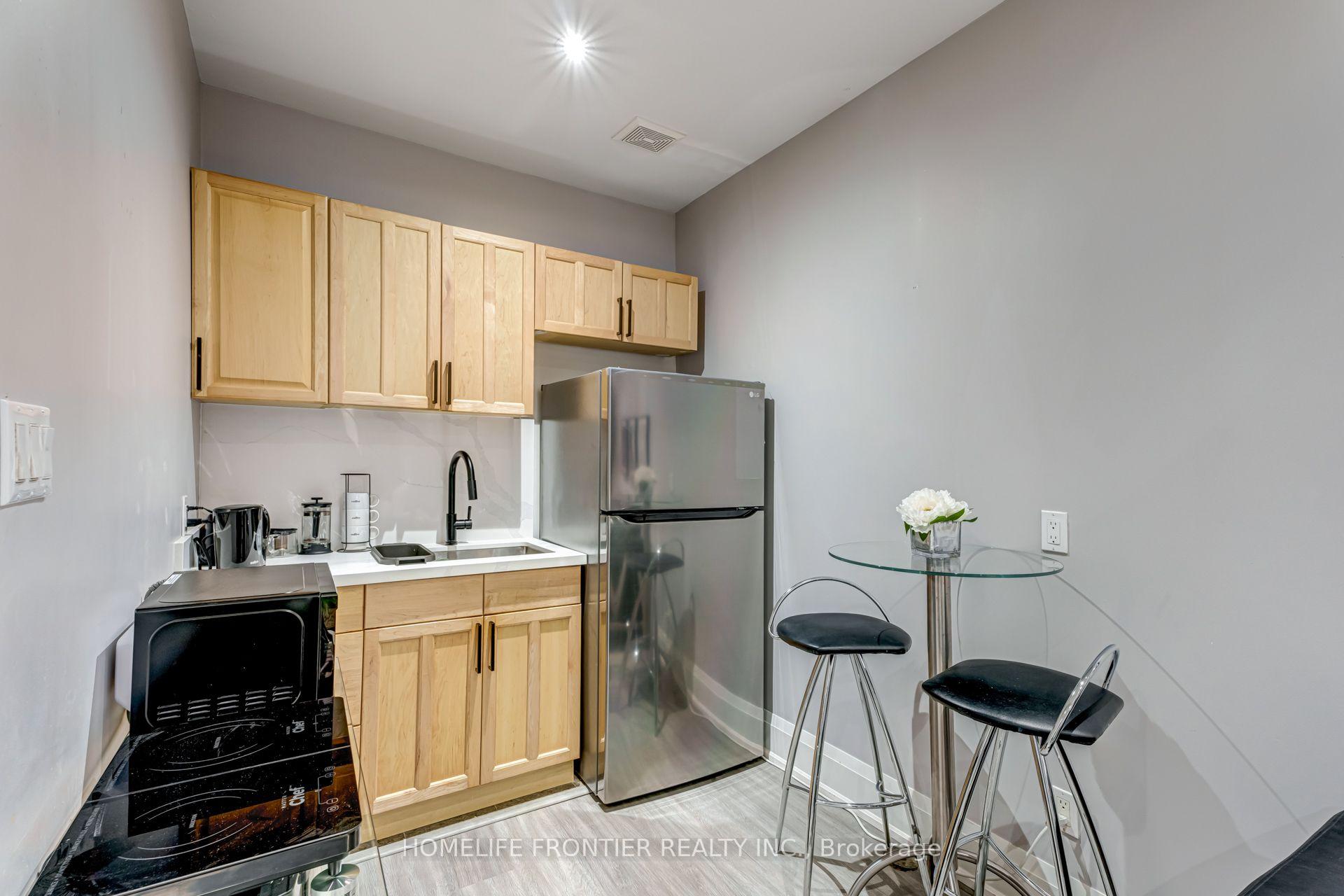 Photo 18 of 6 Dalmeny Road, Markham, Grandview — HOMEH