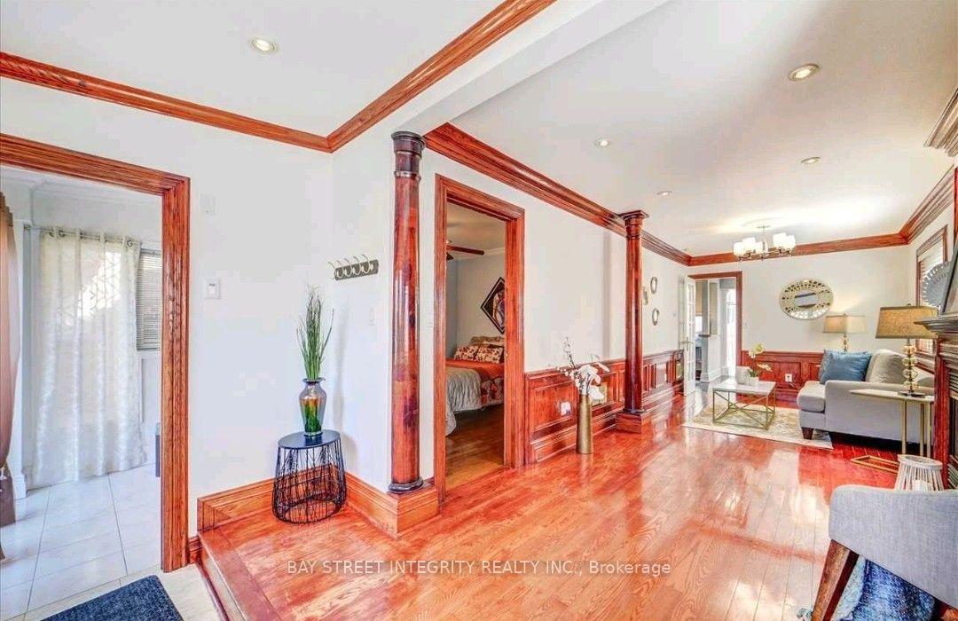 Photo 4 of 383 Silverthorn Avenue, Toronto, Keelesdale-Eglinton West — HOMEH