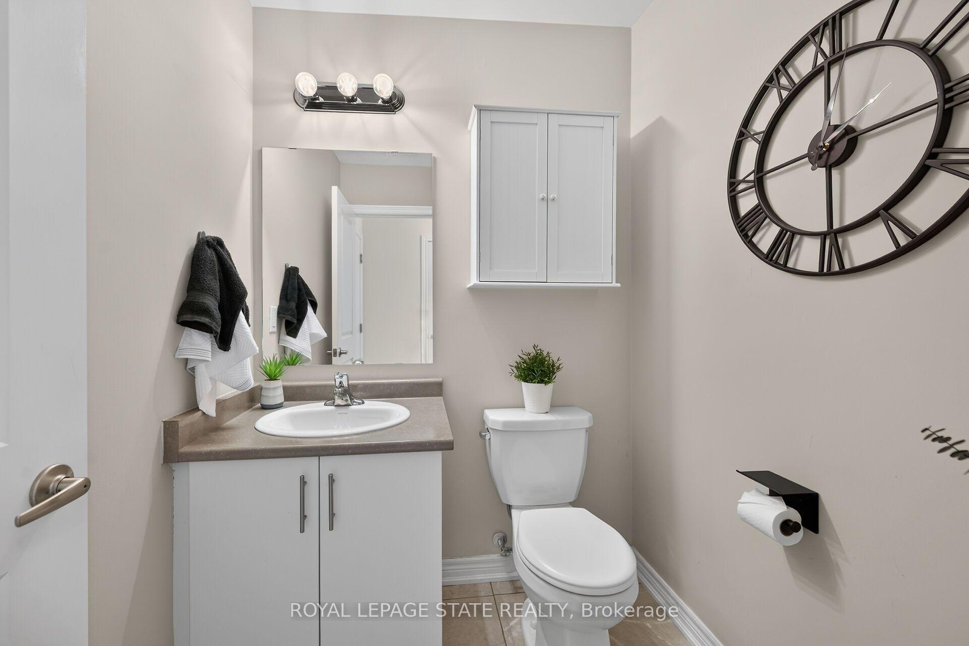 Photo 7 of Unit 35, 40 Zinfandel Drive, Hamilton, Winona — HOMEH