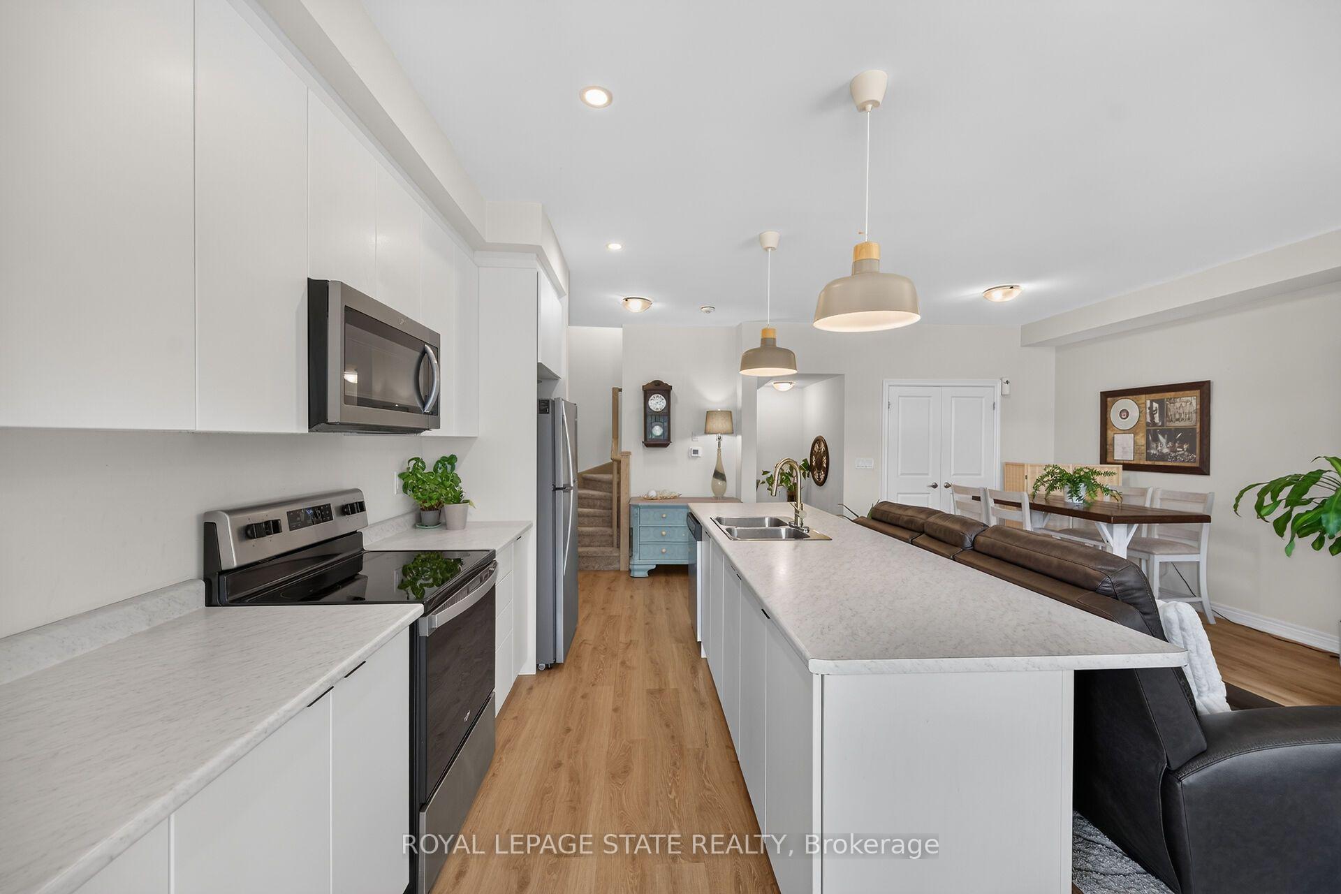 Photo 10 of Unit 35, 40 Zinfandel Drive, Hamilton, Winona — HOMEH