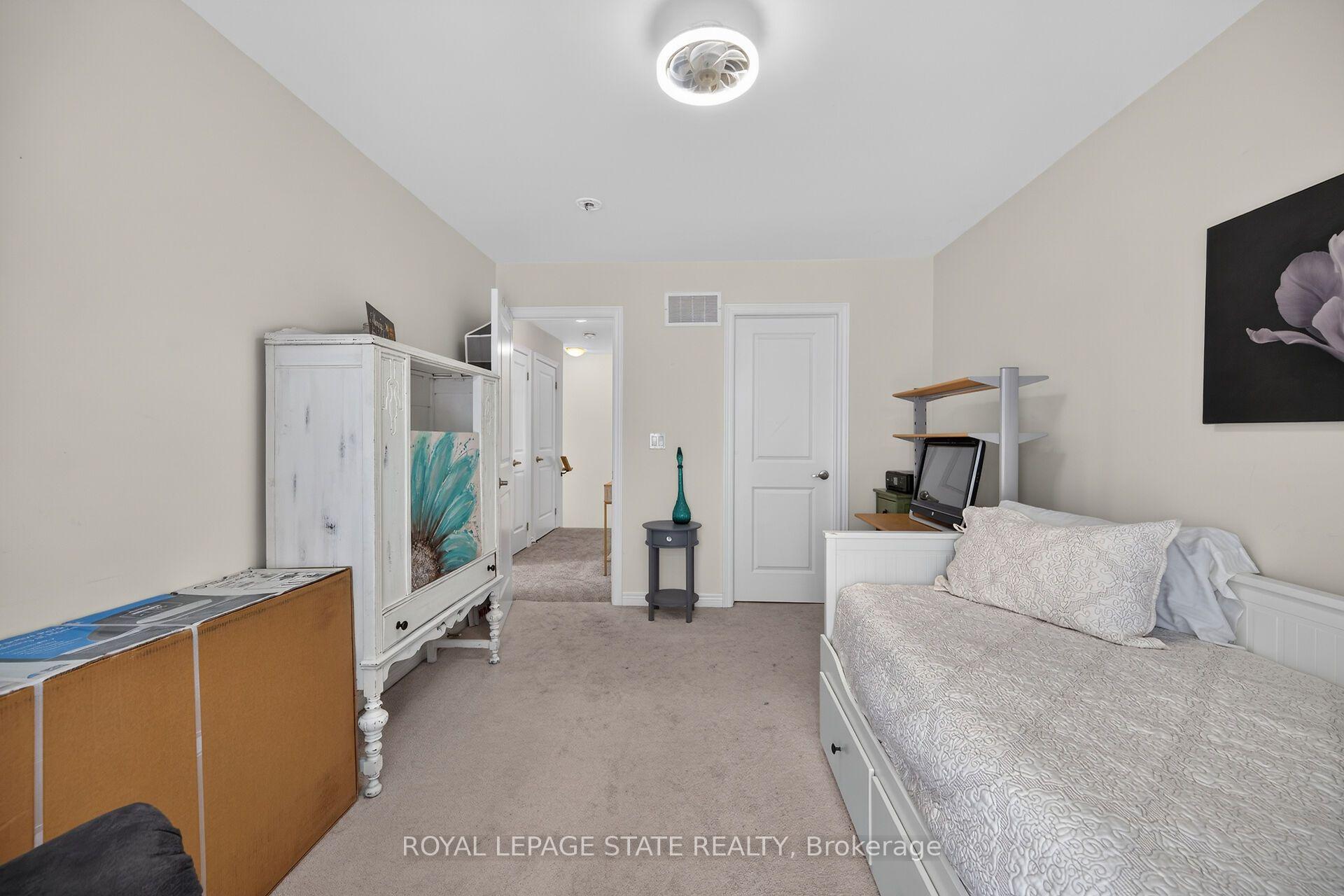Photo 37 of Unit 35, 40 Zinfandel Drive, Hamilton, Winona — HOMEH