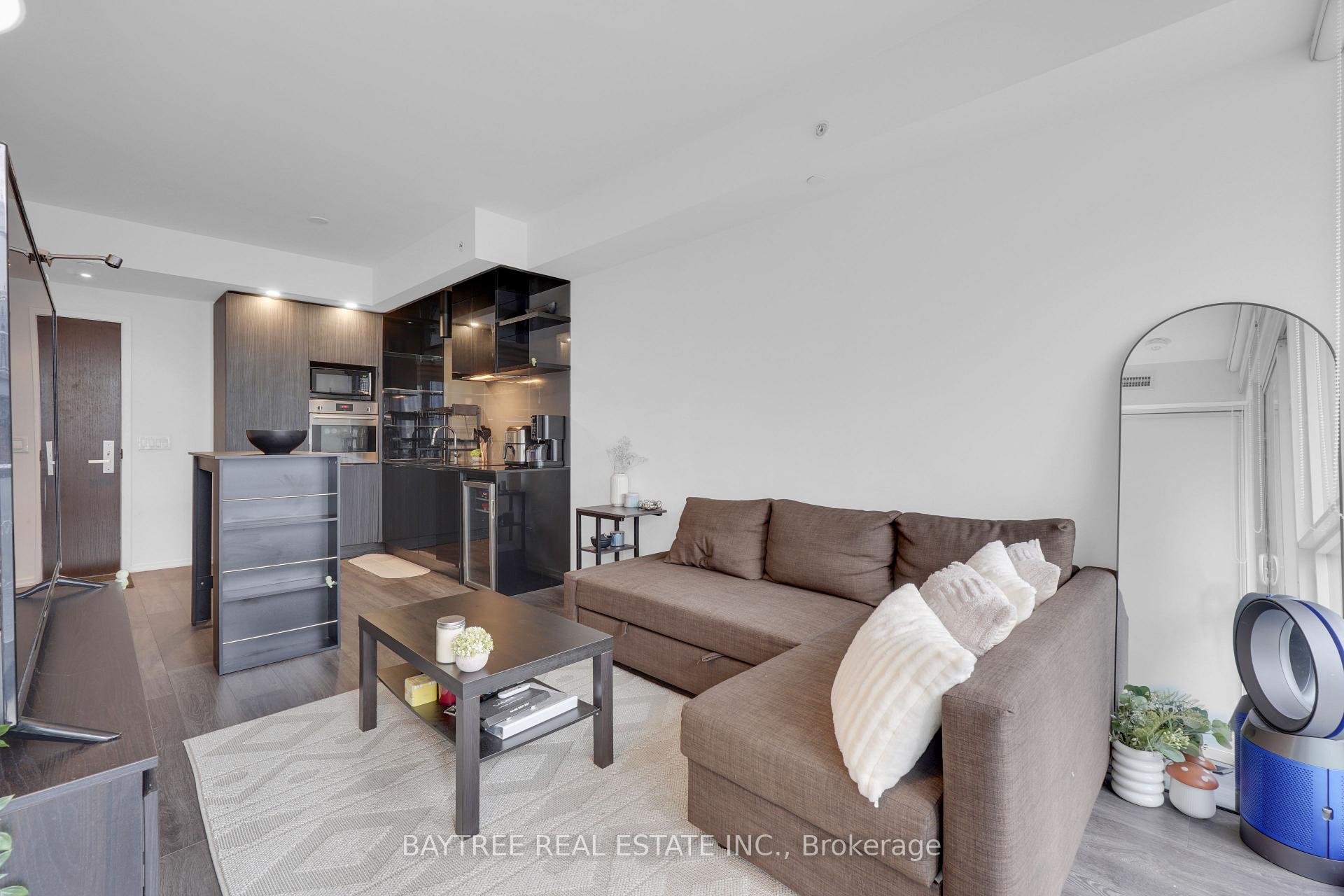 Photo 9 of Unit 2610, 70 Temperance Street, Toronto, Bay Street Corridor — HOMEH