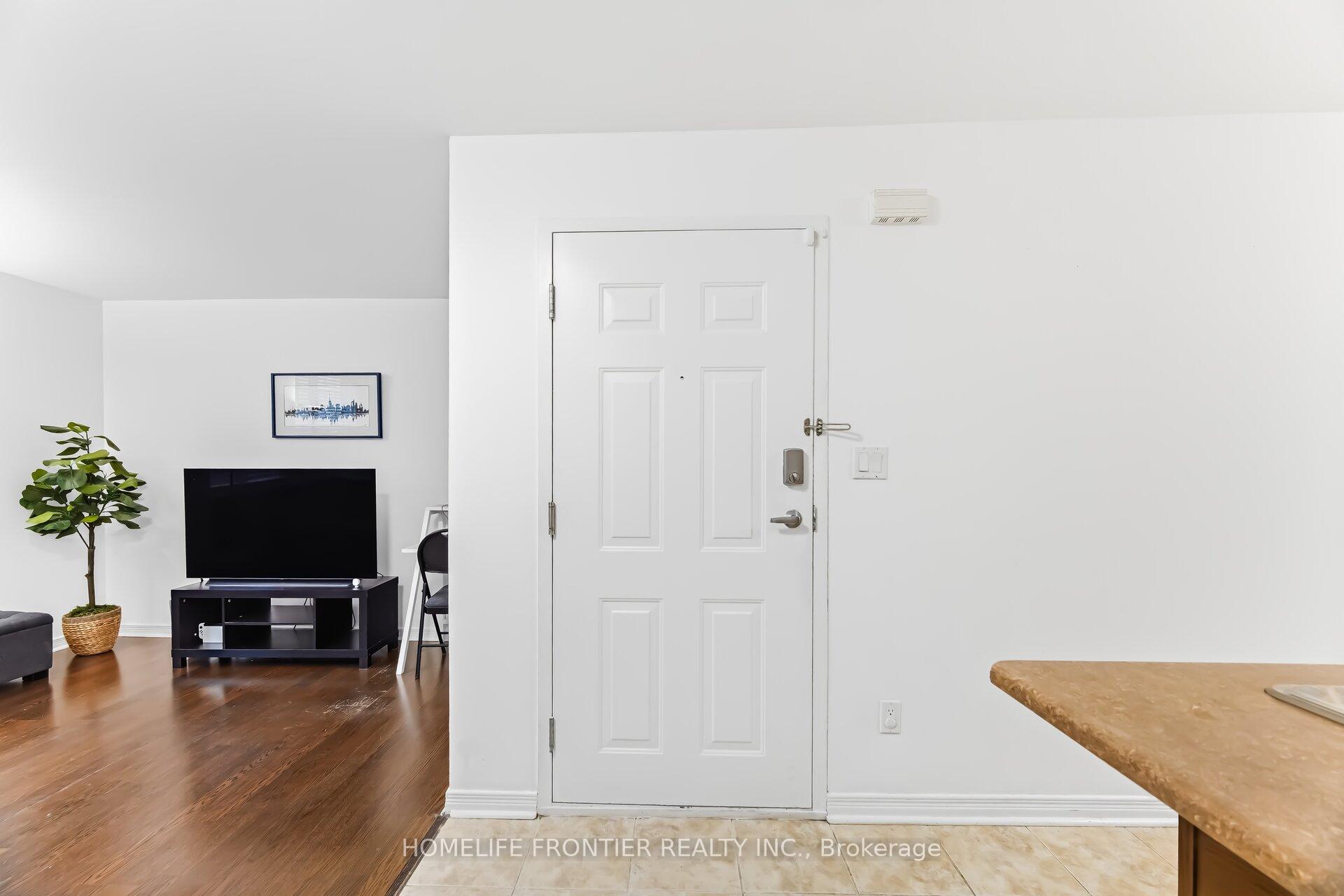 Photo 5 of Unit 207, 45 Strangford Lane, Scarborough, Clairlea-Birchmount — HOMEH
