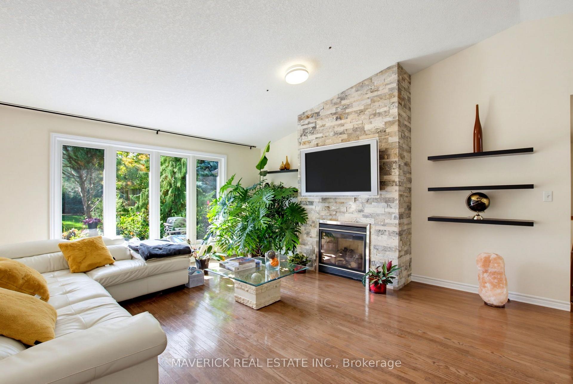 Photo 14 of 1770 Kirkpatrick Way, London, South A — HOMEH