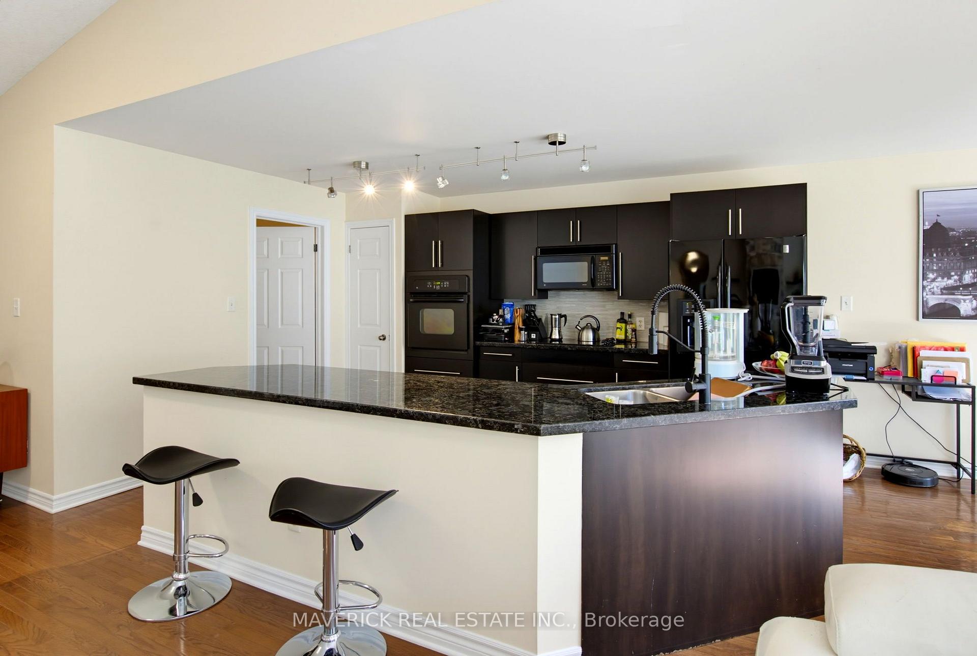 Photo 17 of 1770 Kirkpatrick Way, London, South A — HOMEH