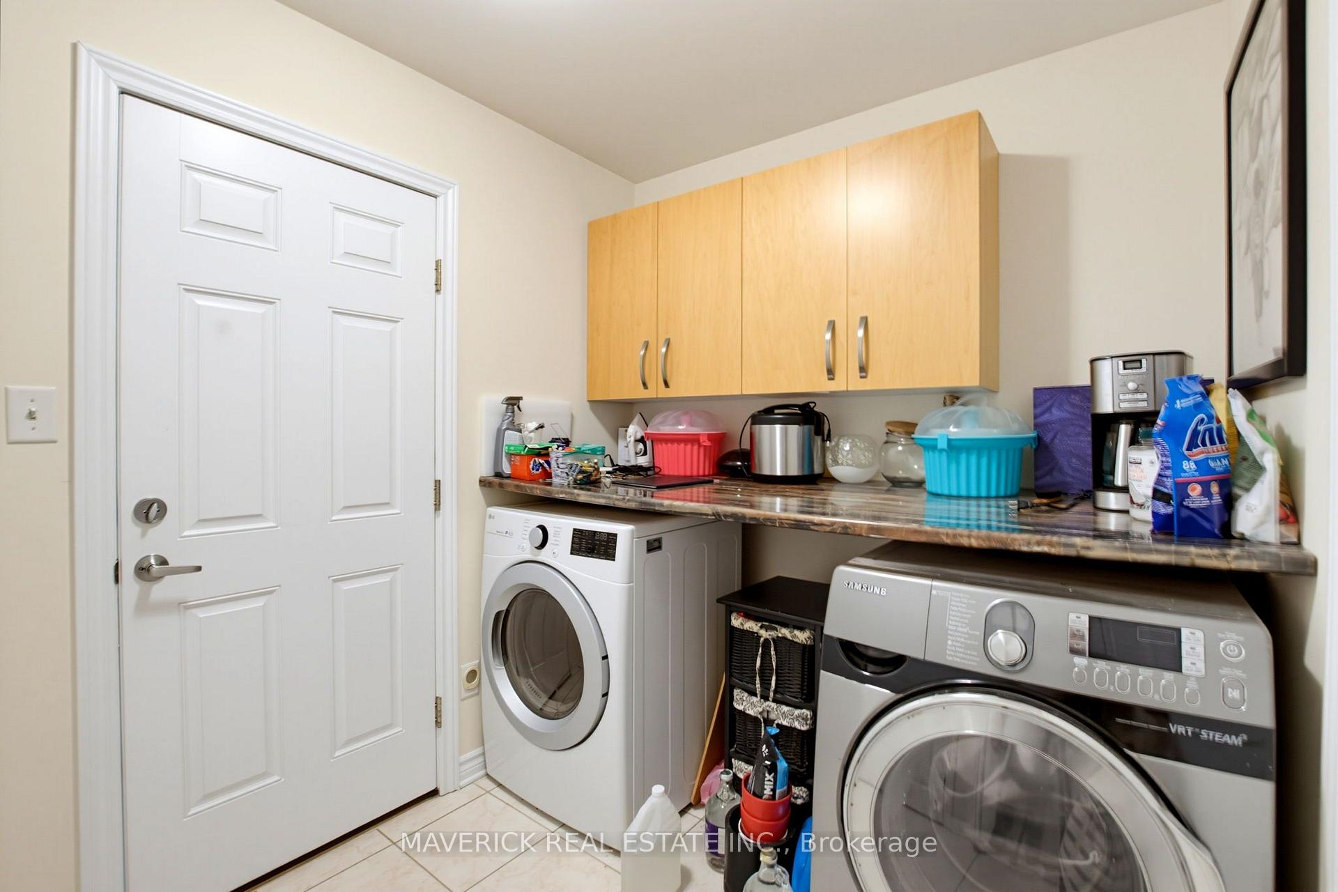 Photo 21 of 1770 Kirkpatrick Way, London, South A — HOMEH