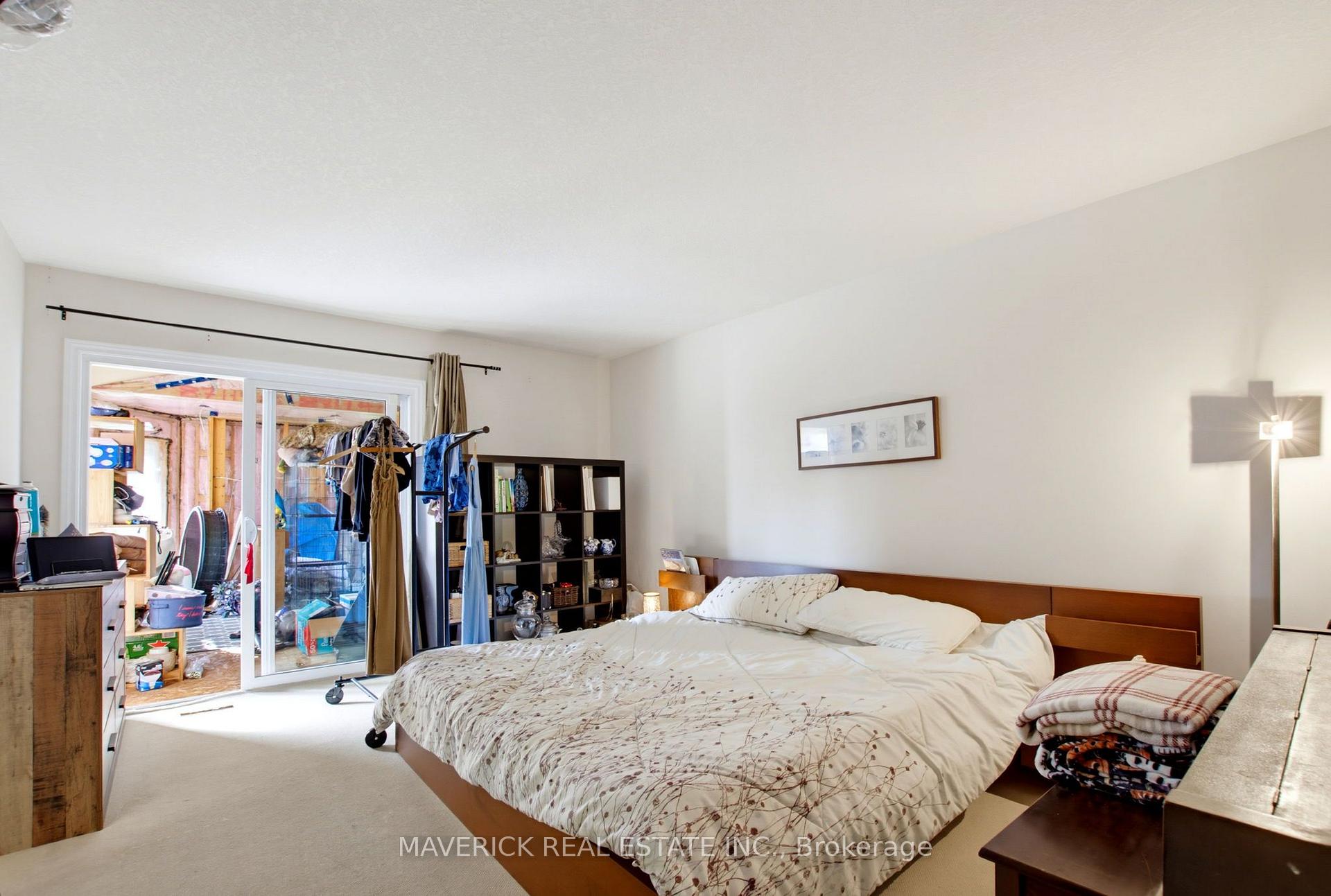 Photo 22 of 1770 Kirkpatrick Way, London, South A — HOMEH