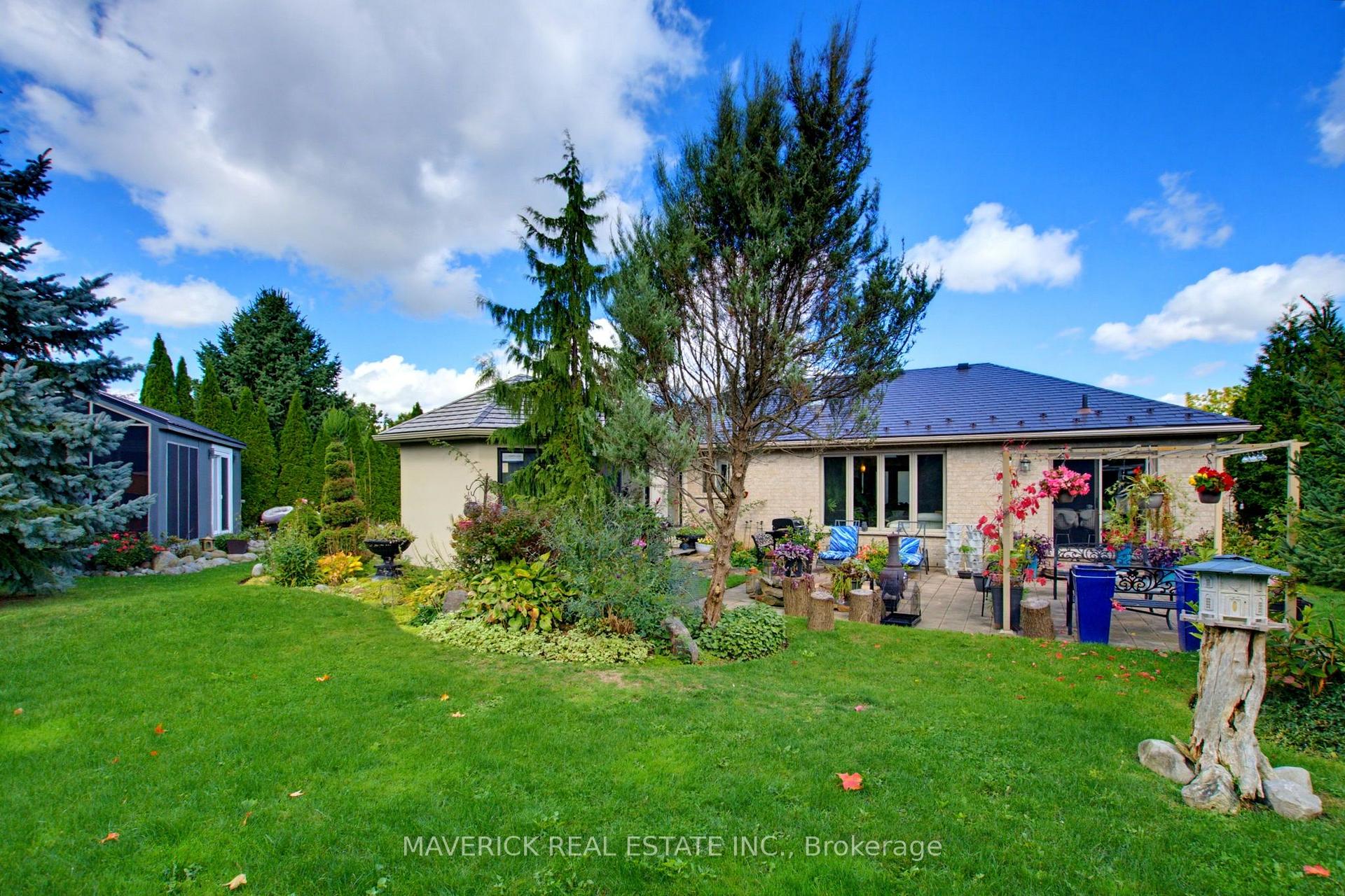 Photo 41 of 1770 Kirkpatrick Way, London, South A — HOMEH