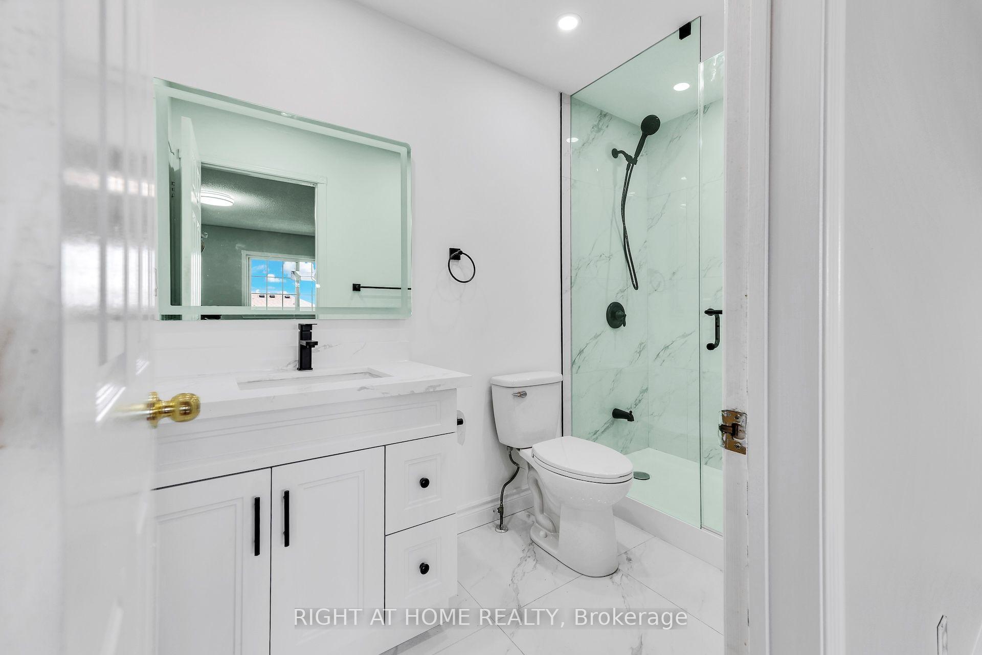 Photo 17 of Unit 7, 5260 Mcfarren Boulevard, Mississauga, Central Erin Mills — HOMEH