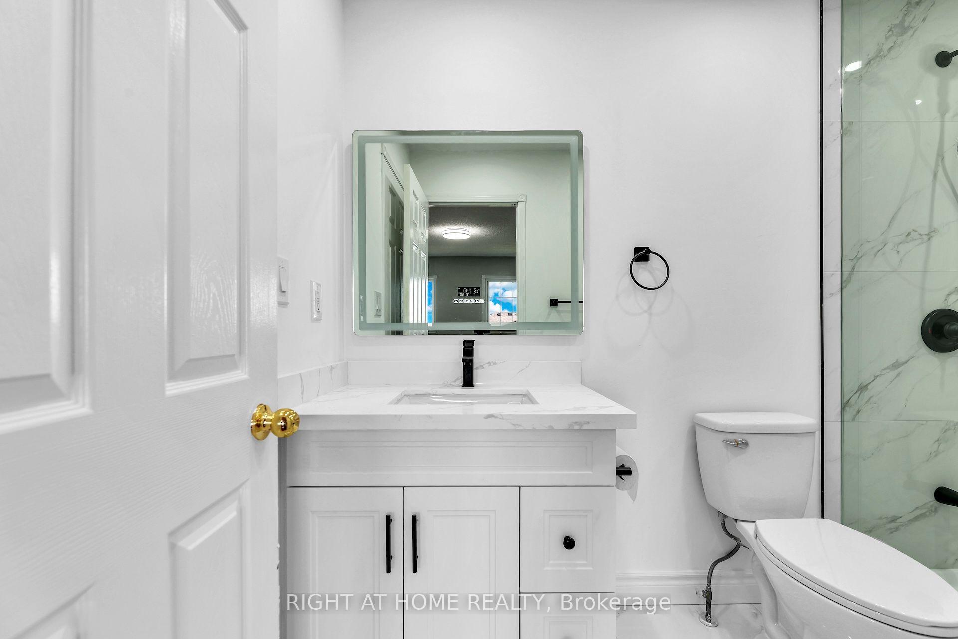 Photo 18 of Unit 7, 5260 Mcfarren Boulevard, Mississauga, Central Erin Mills — HOMEH