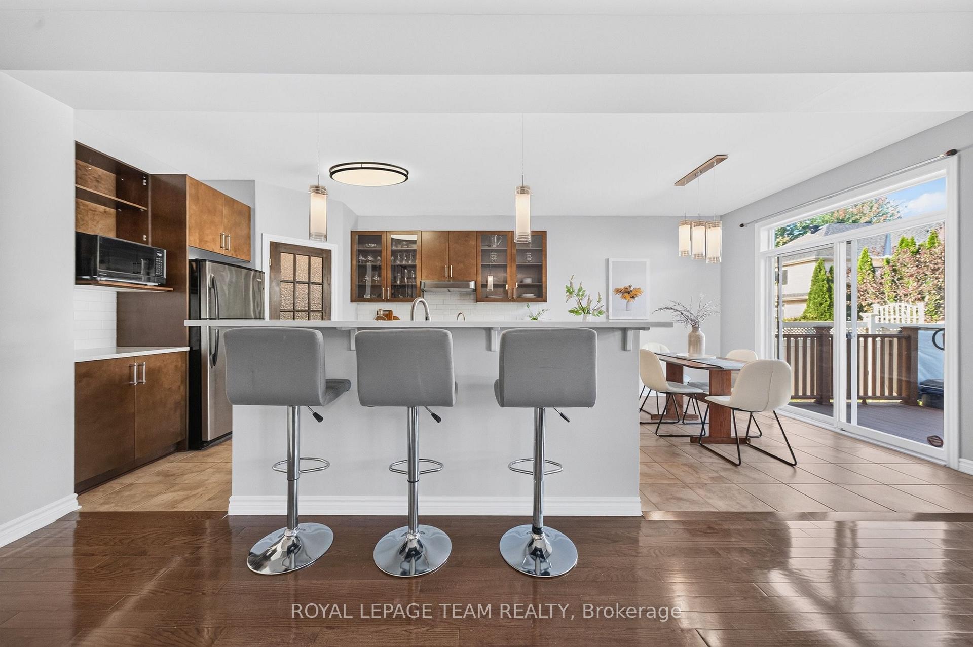 Photo 17 of 65 Osprey Crescent, Ottawa, Kanata - Bridlewood — HOMEH