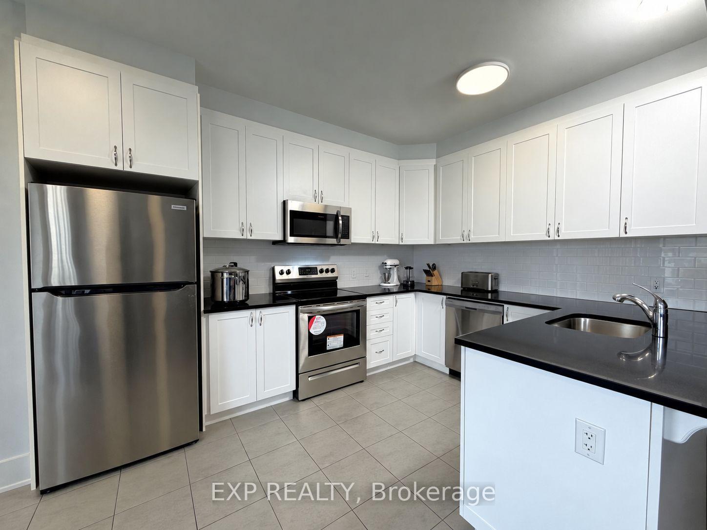 Photo 8 of 27 Bermondsey Way, Ottawa, Stittsville (North) — HOMEH