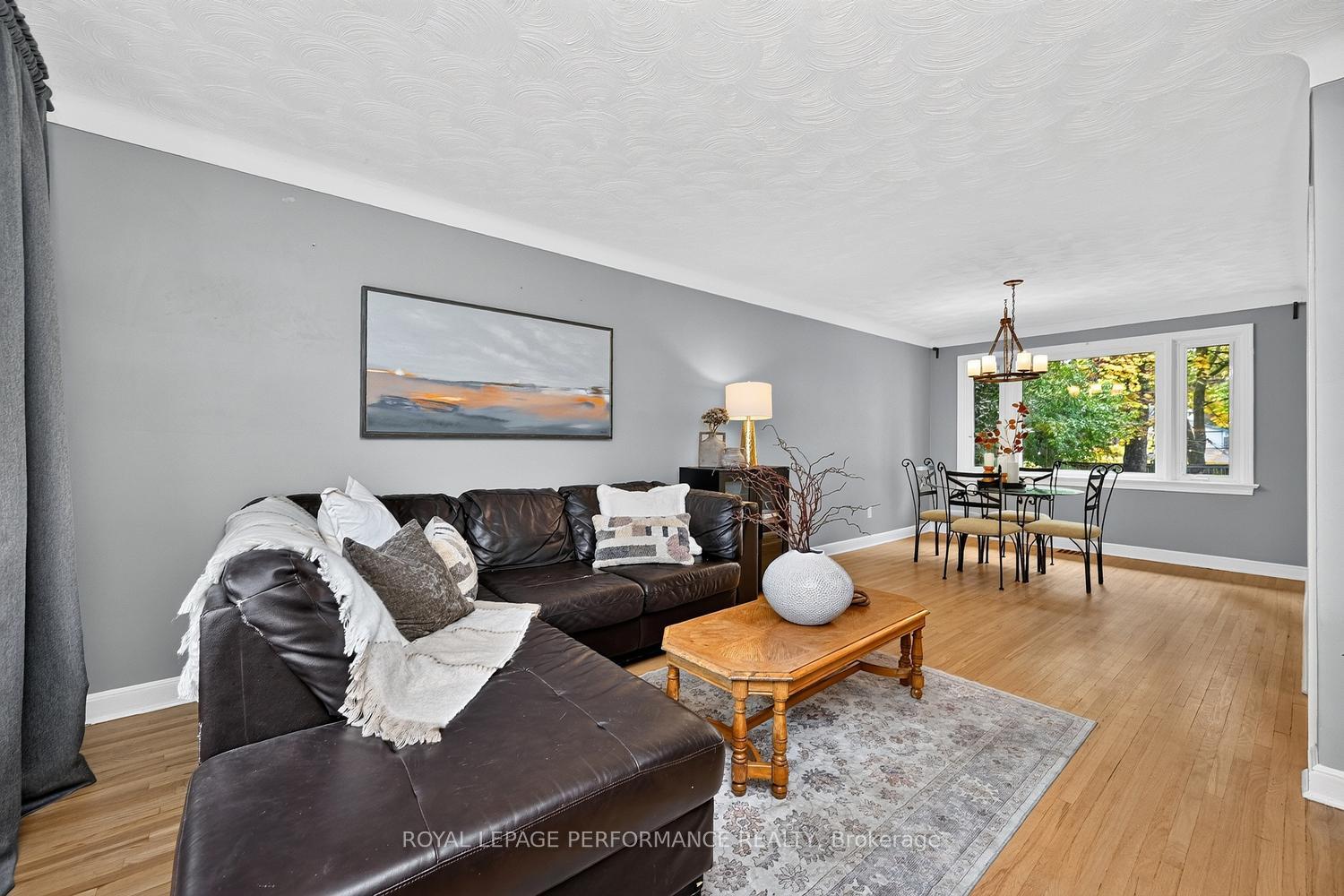 Photo 21 of 140 Begonia Avenue, Ottawa, Applewood Acres — HOMEH