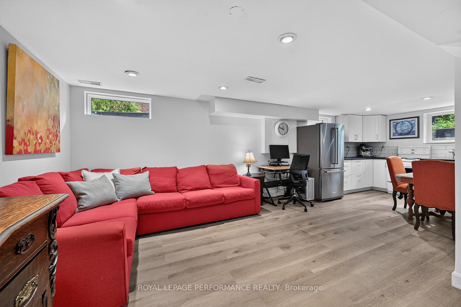 Photo 30 of 140 Begonia Avenue, Ottawa, Applewood Acres — HOMEH