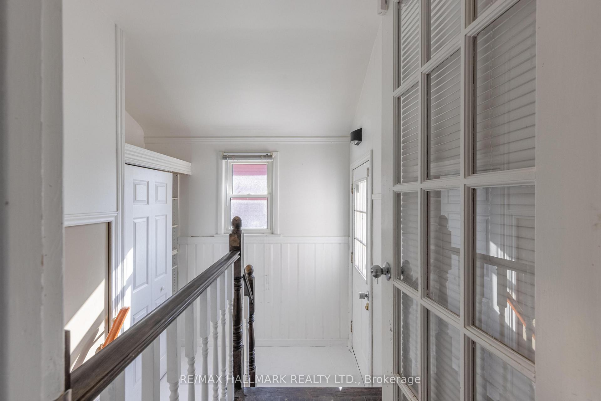 Photo 17 of 79 Powerview Avenue, St. Catharines, Western Hill — HOMEH