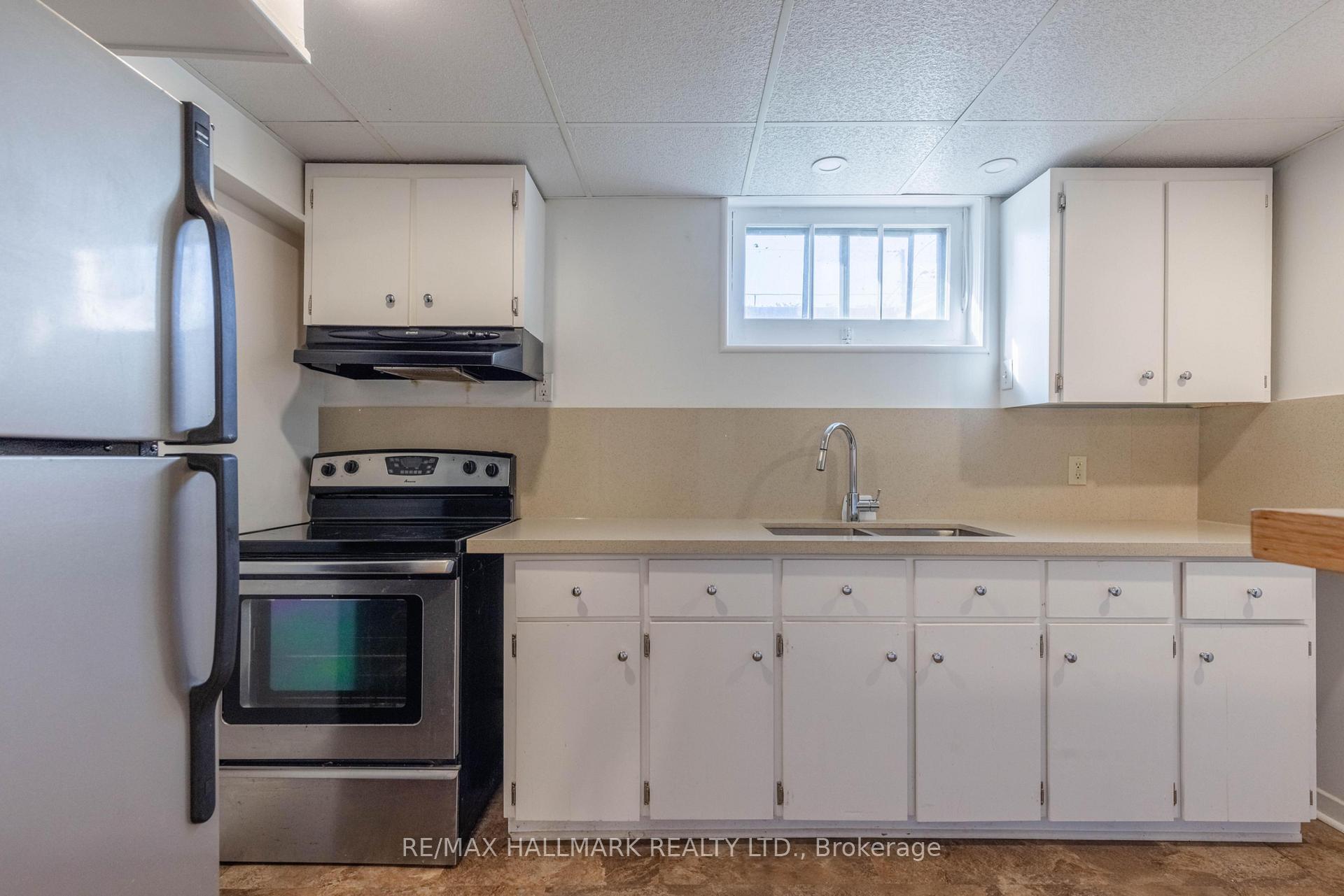 Photo 19 of 79 Powerview Avenue, St. Catharines, Western Hill — HOMEH