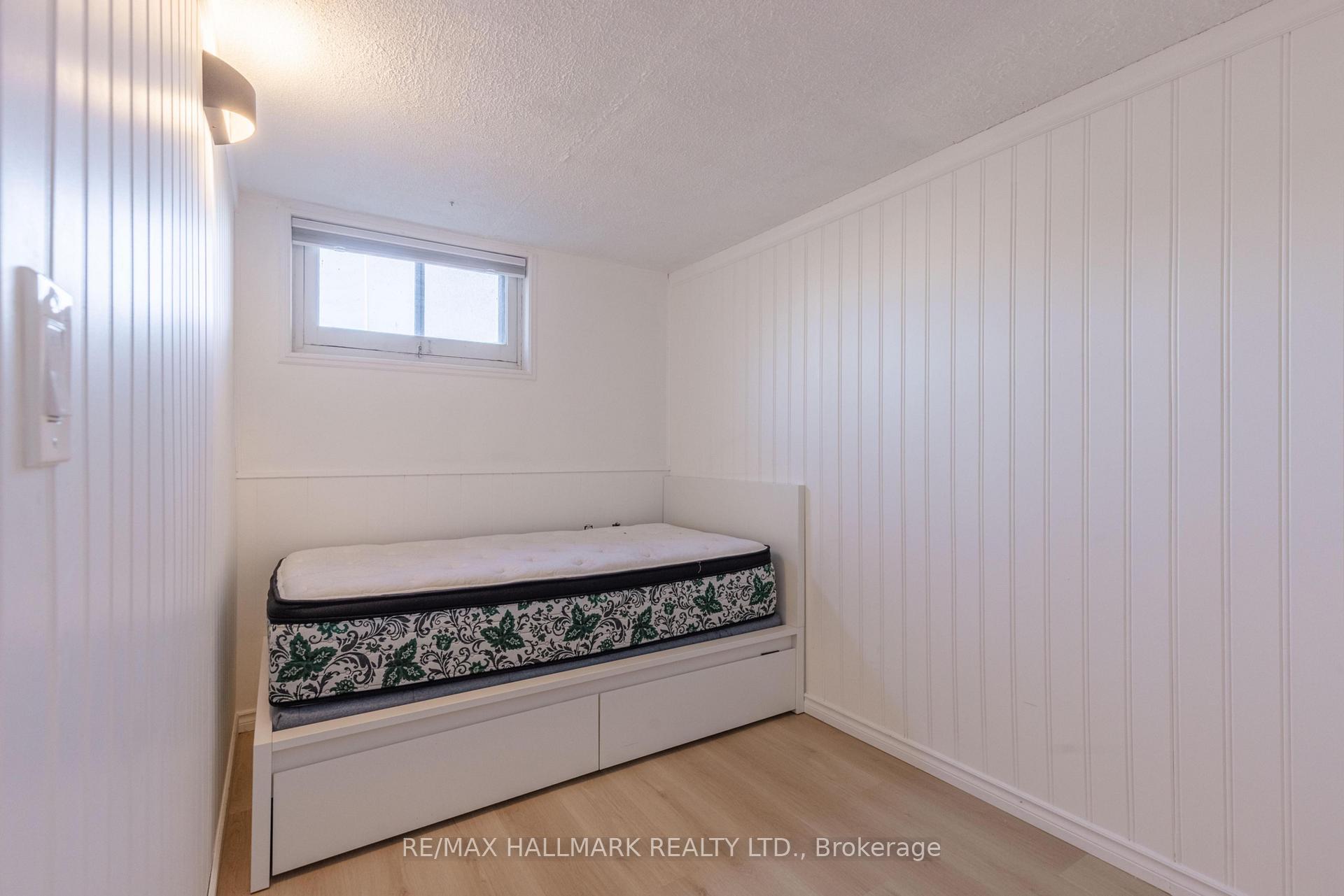Photo 20 of 79 Powerview Avenue, St. Catharines, Western Hill — HOMEH