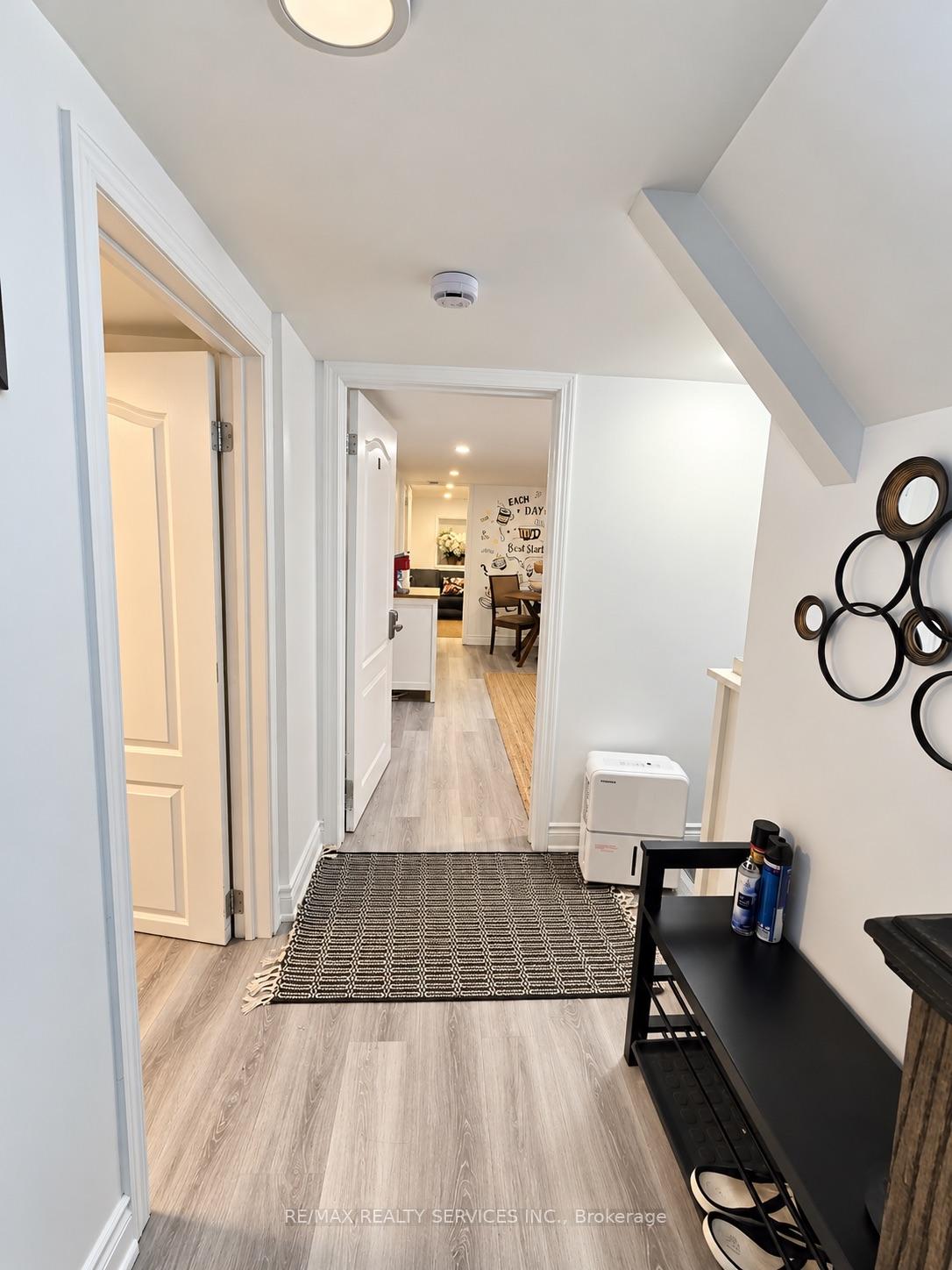 Photo 27 of 21 McIntosh Avenue, Etobicoke, Stonegate-Queensway — HOMEH