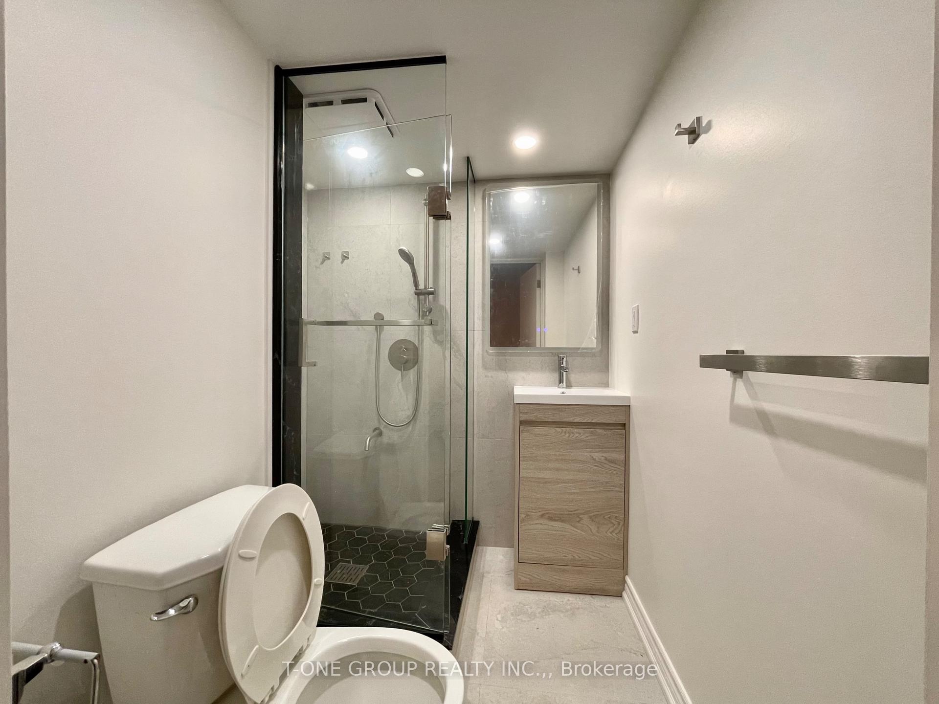 Photo 6 of Unit Lower, 35 Valemount Way, Aurora, Bayview Wellington — HOMEH