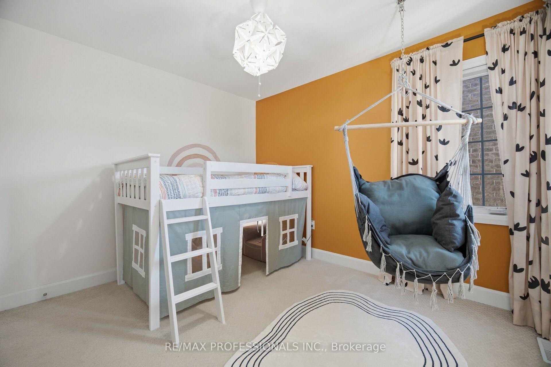 Photo 33 of 144 Cherryhurst Road, Oakville, Glenorchy — HOMEH