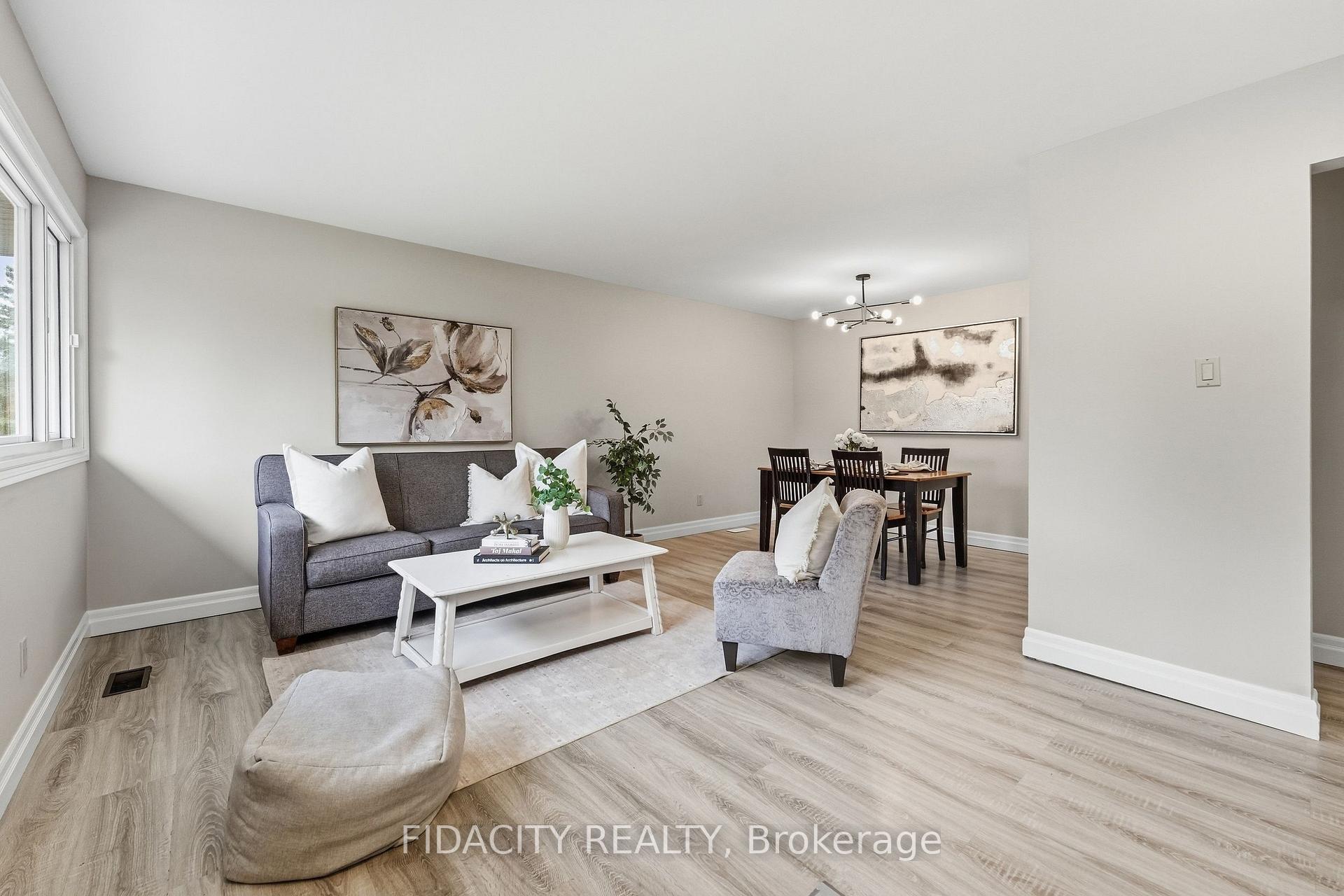 Photo 8 of 34 Stinson Avenue, Ottawa, Lynwood Village — HOMEH