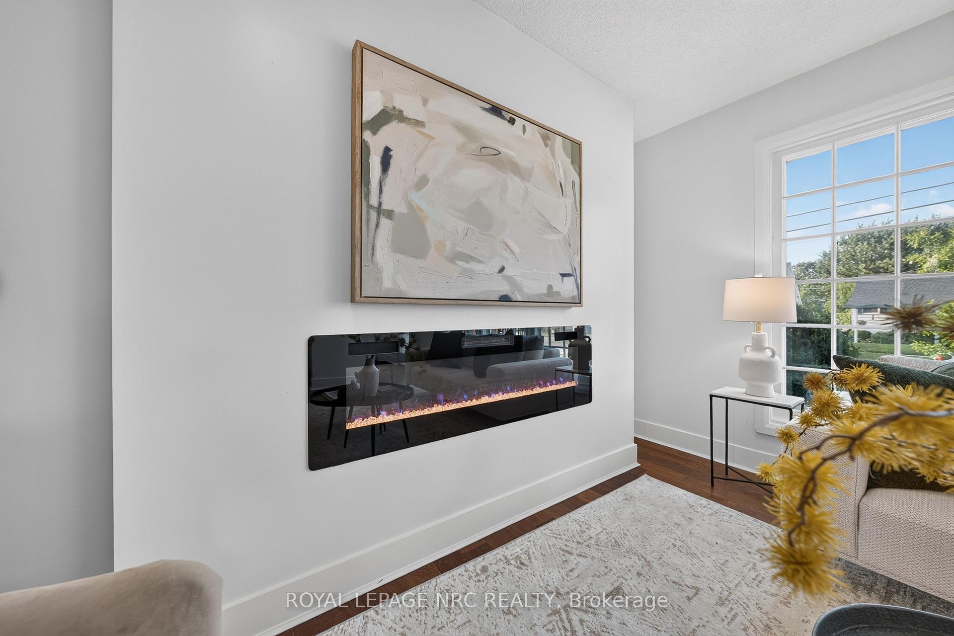 Photo 11 of 12 Admiral Road, St. Catharines, Secord Woods — HOMEH