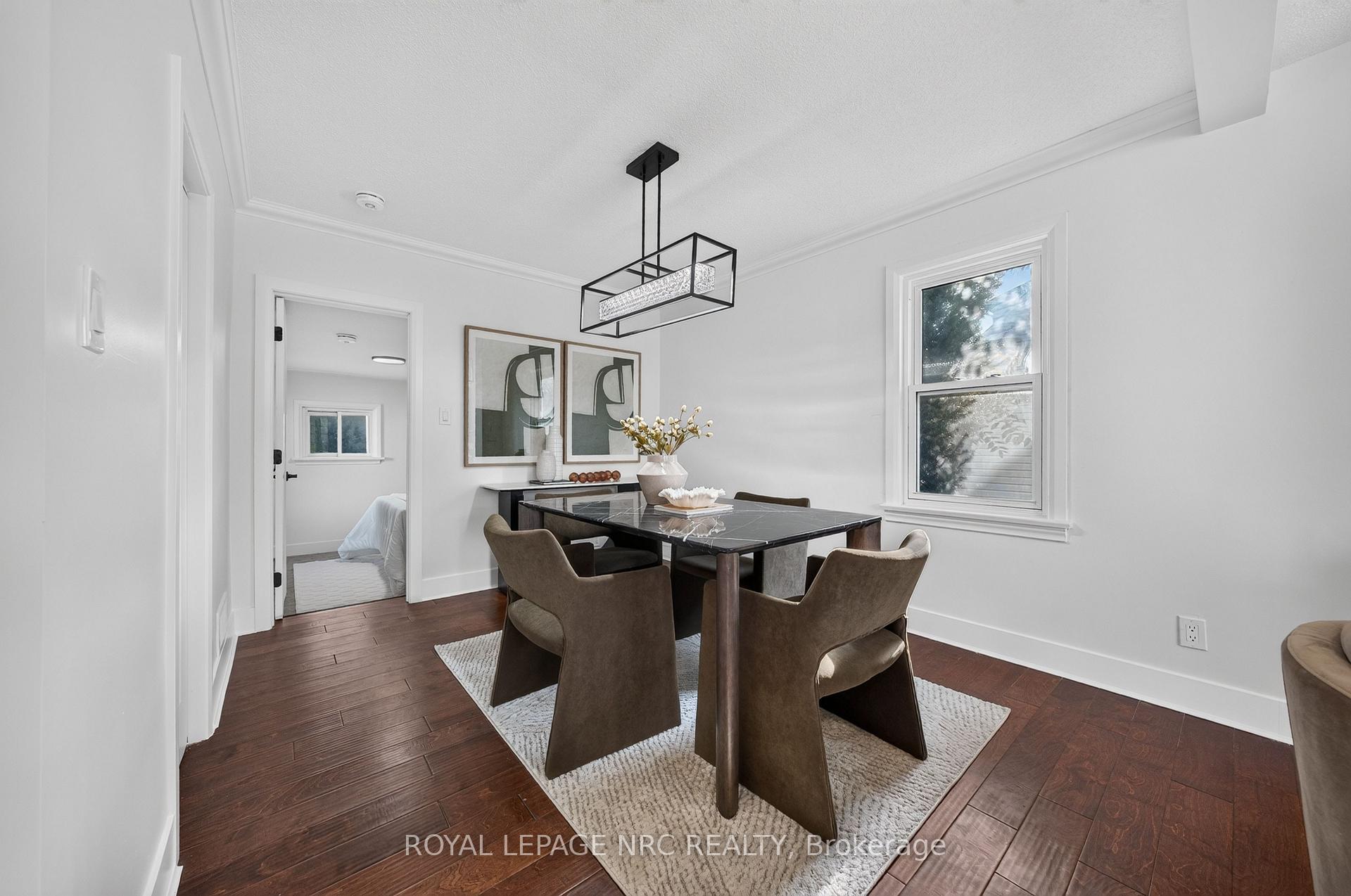 Photo 14 of 12 Admiral Road, St. Catharines, Secord Woods — HOMEH