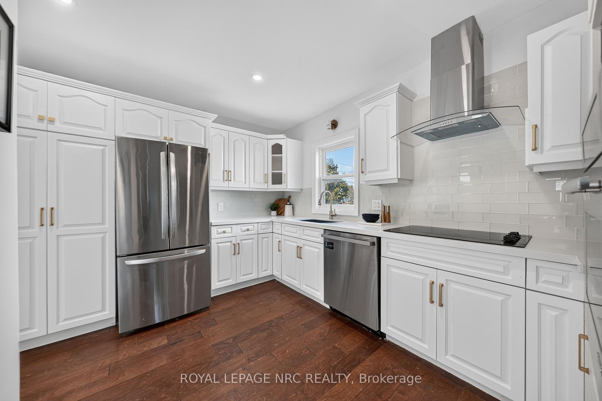 Photo 19 of 12 Admiral Road, St. Catharines, Secord Woods — HOMEH