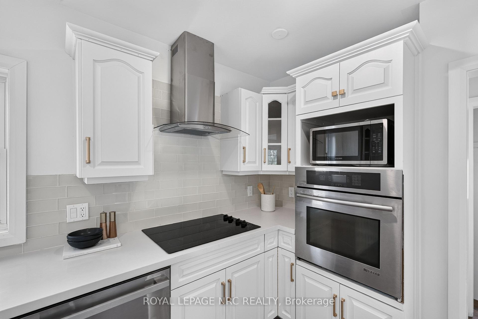 Photo 22 of 12 Admiral Road, St. Catharines, Secord Woods — HOMEH