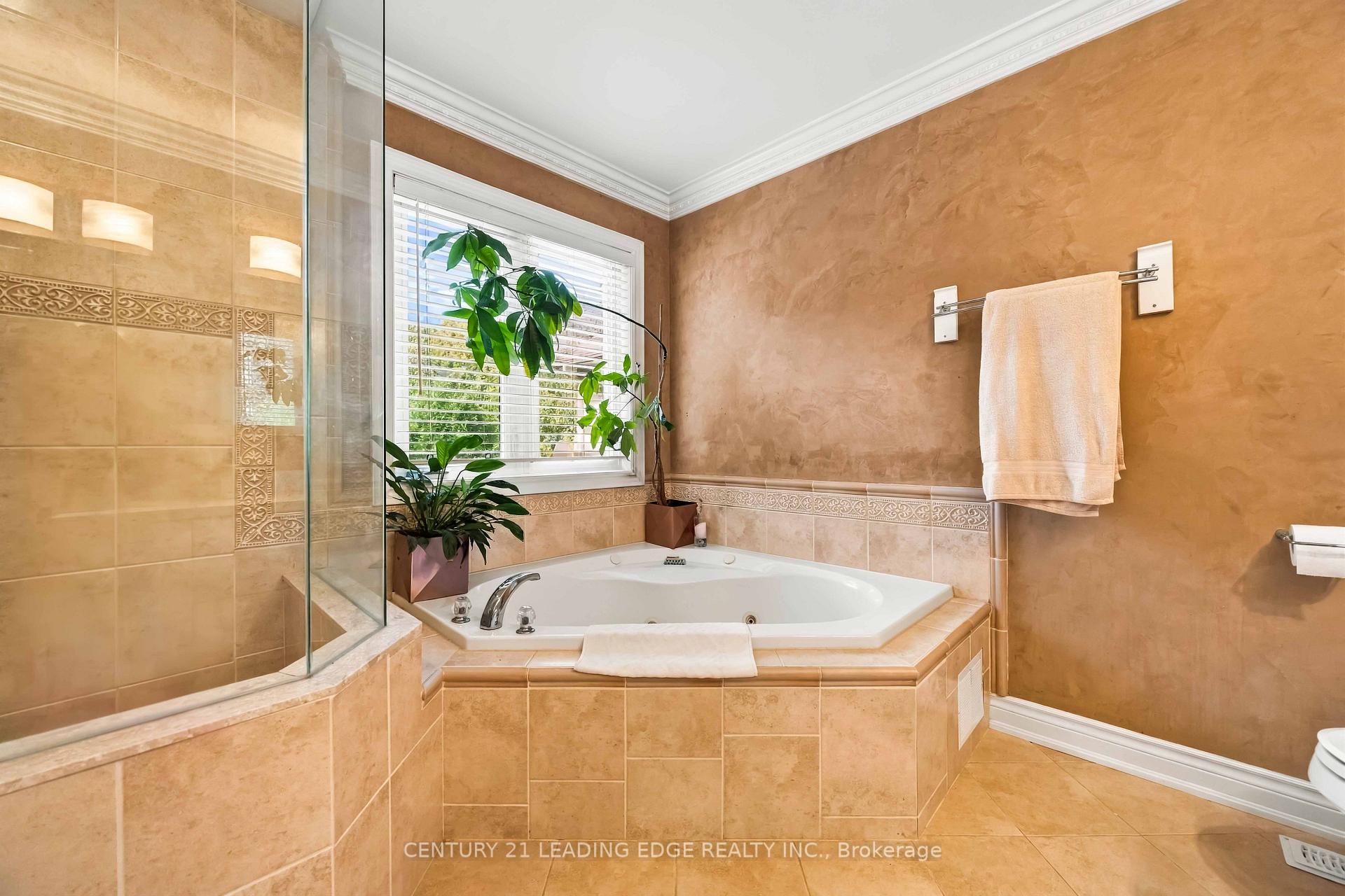 Photo 28 of 1952 Spruce Hill Road, Pickering, Dunbarton — HOMEH