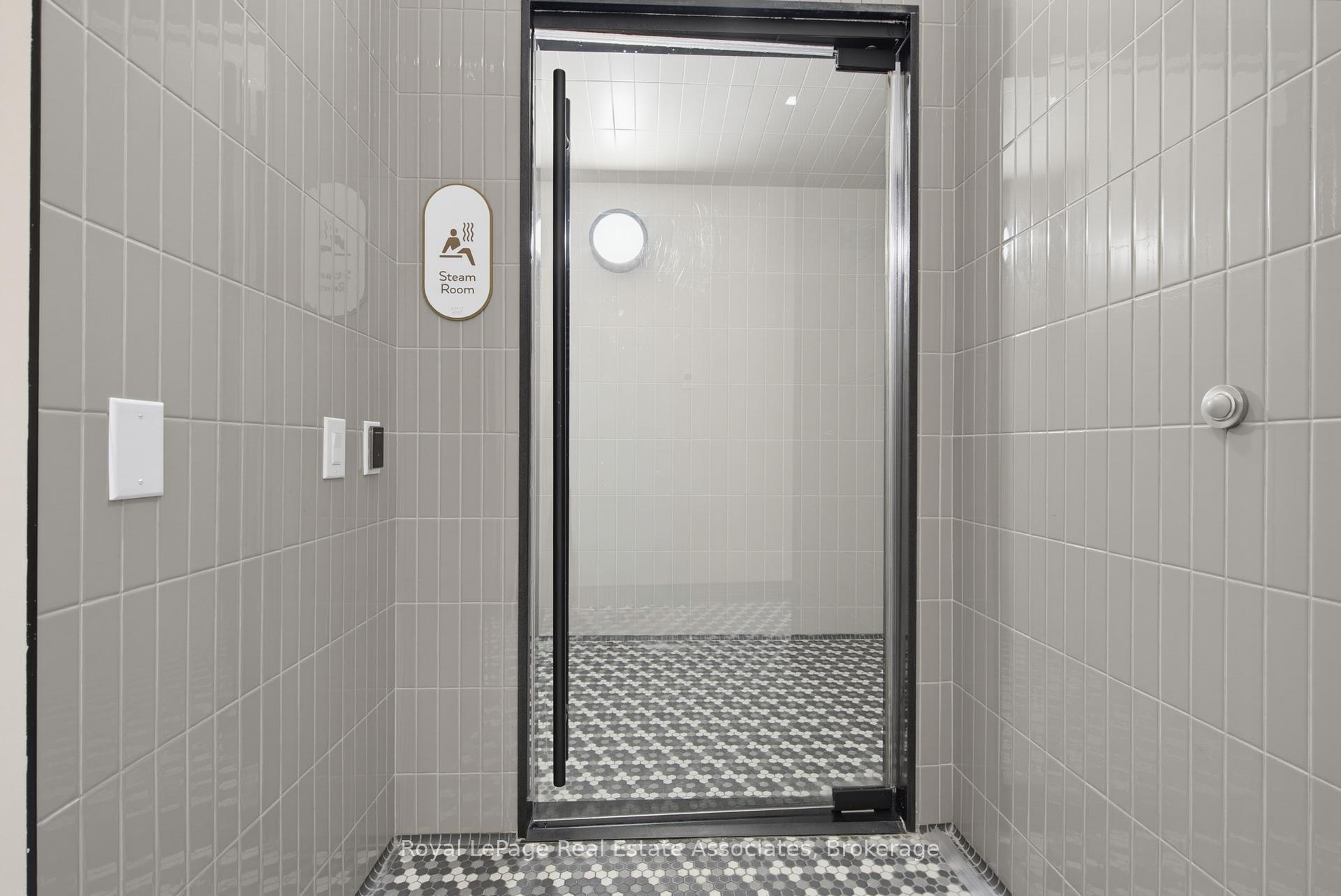 Photo 19 of Unit 2403, 8 Widmer Street, Toronto, Waterfront Communities — HOMEH