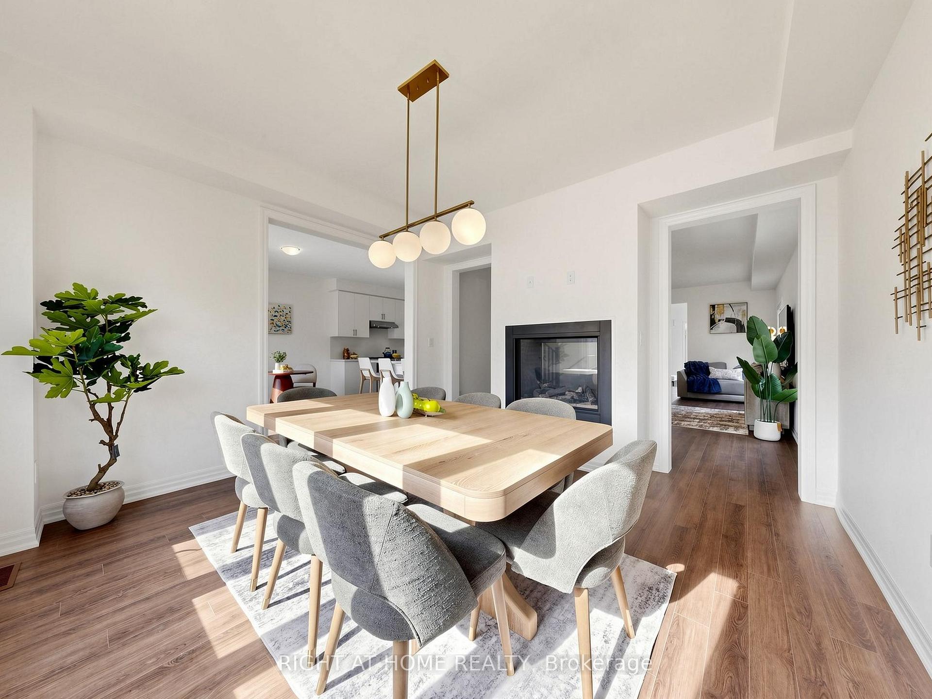 Photo 16 of 10 George Ellis Drive, Georgina, Keswick North — HOMEH