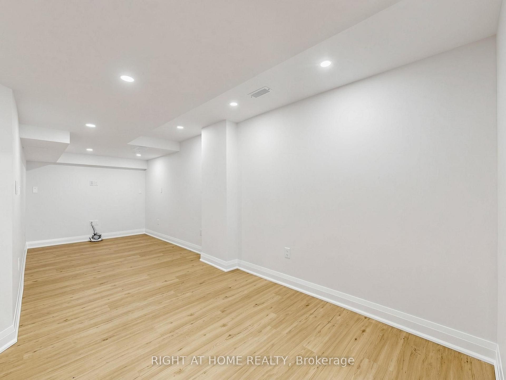 Photo 37 of 10 George Ellis Drive, Georgina, Keswick North — HOMEH