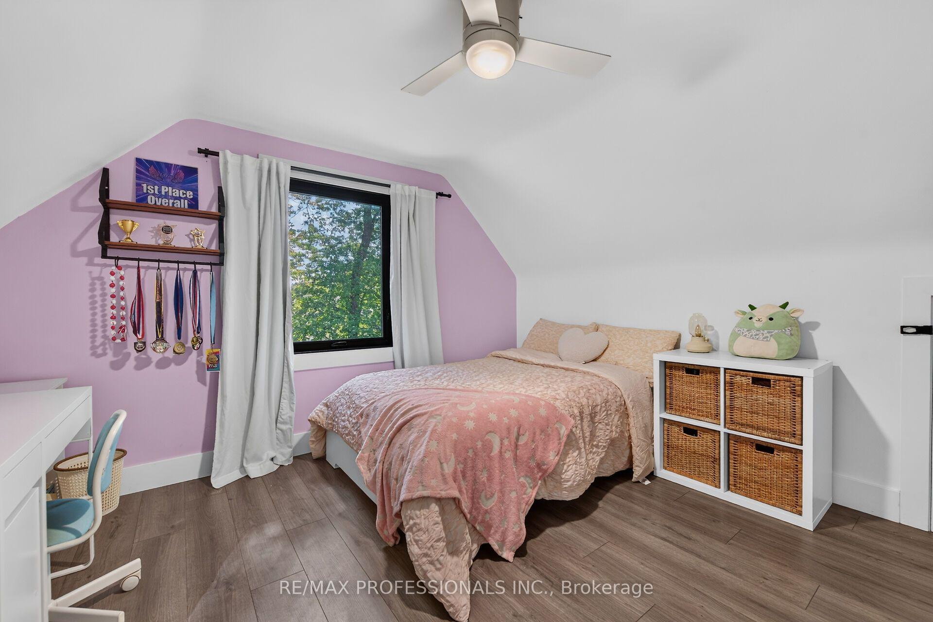 Photo 27 of 17 Hollydene Road, Scarborough, Clairlea-Birchmount — HOMEH