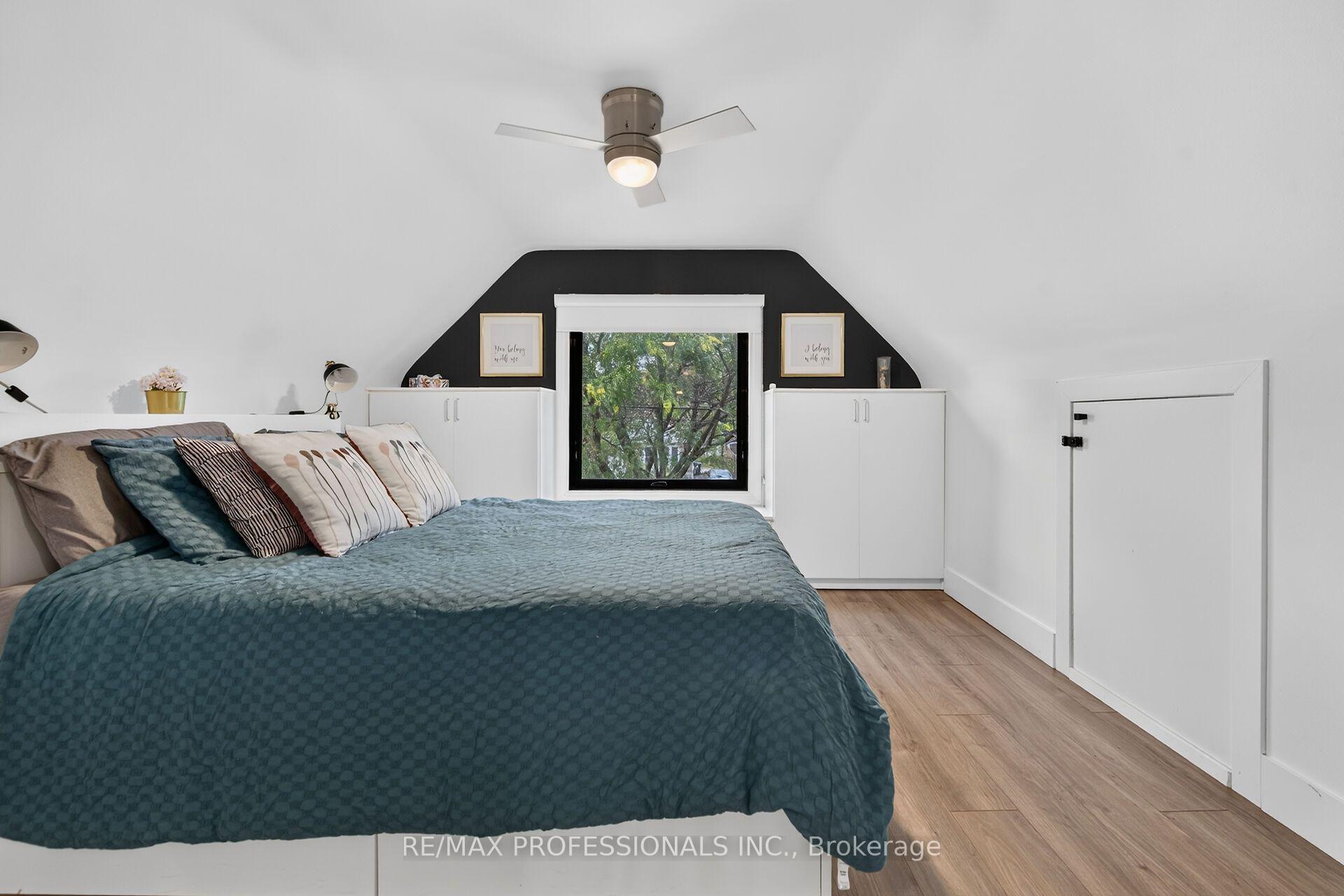 Photo 30 of 17 Hollydene Road, Scarborough, Clairlea-Birchmount — HOMEH