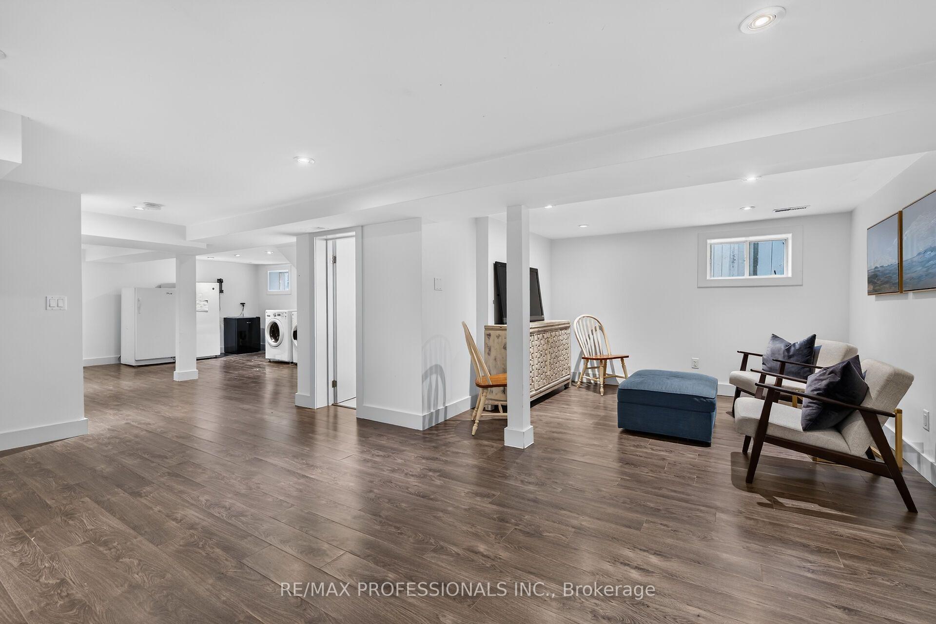 Photo 34 of 17 Hollydene Road, Scarborough, Clairlea-Birchmount — HOMEH